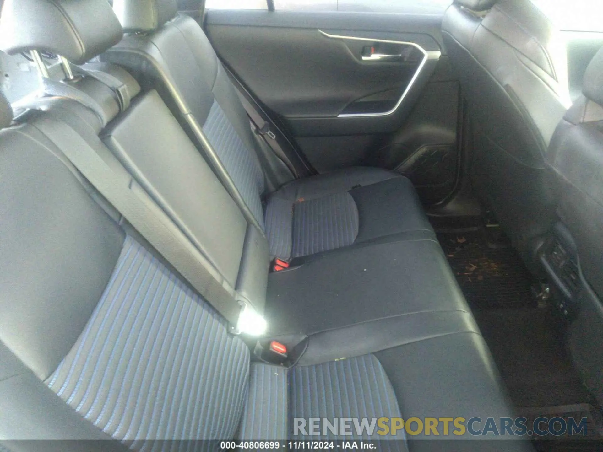8 Photograph of a damaged car JTMEWRFV7LD530233 TOYOTA RAV4 HYBRID 2020