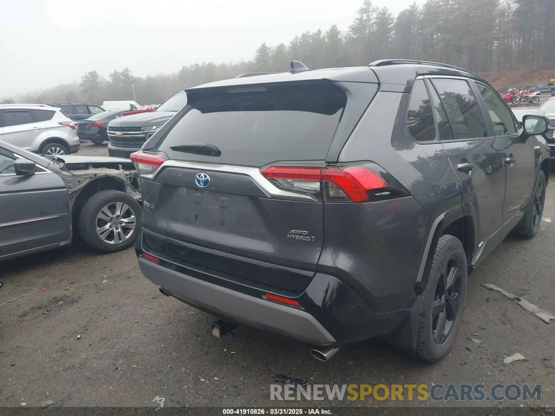 16 Photograph of a damaged car JTMEWRFV8LJ044046 TOYOTA RAV4 HYBRID 2020