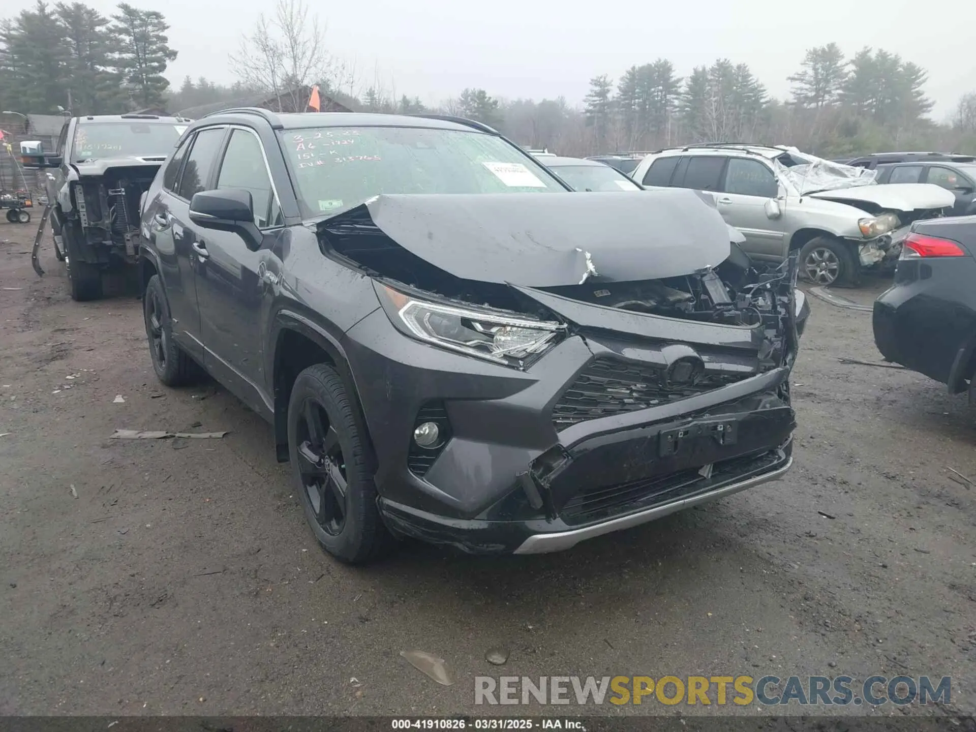 6 Photograph of a damaged car JTMEWRFV8LJ044046 TOYOTA RAV4 HYBRID 2020