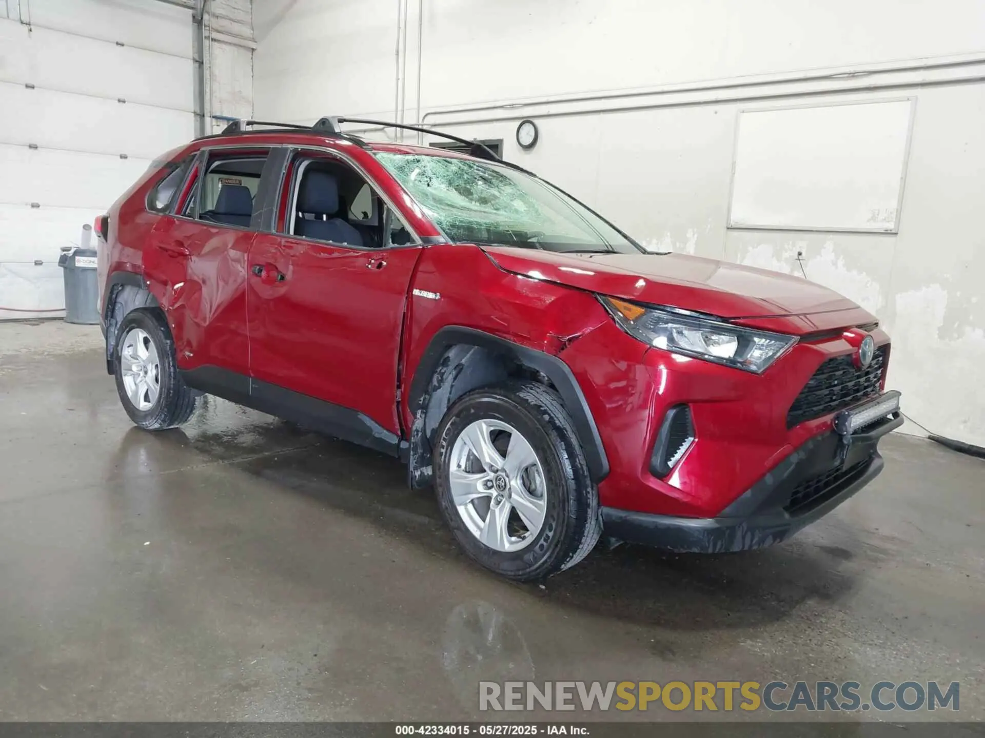 1 Photograph of a damaged car JTMMWRFV6LD059624 TOYOTA RAV4 HYBRID 2020