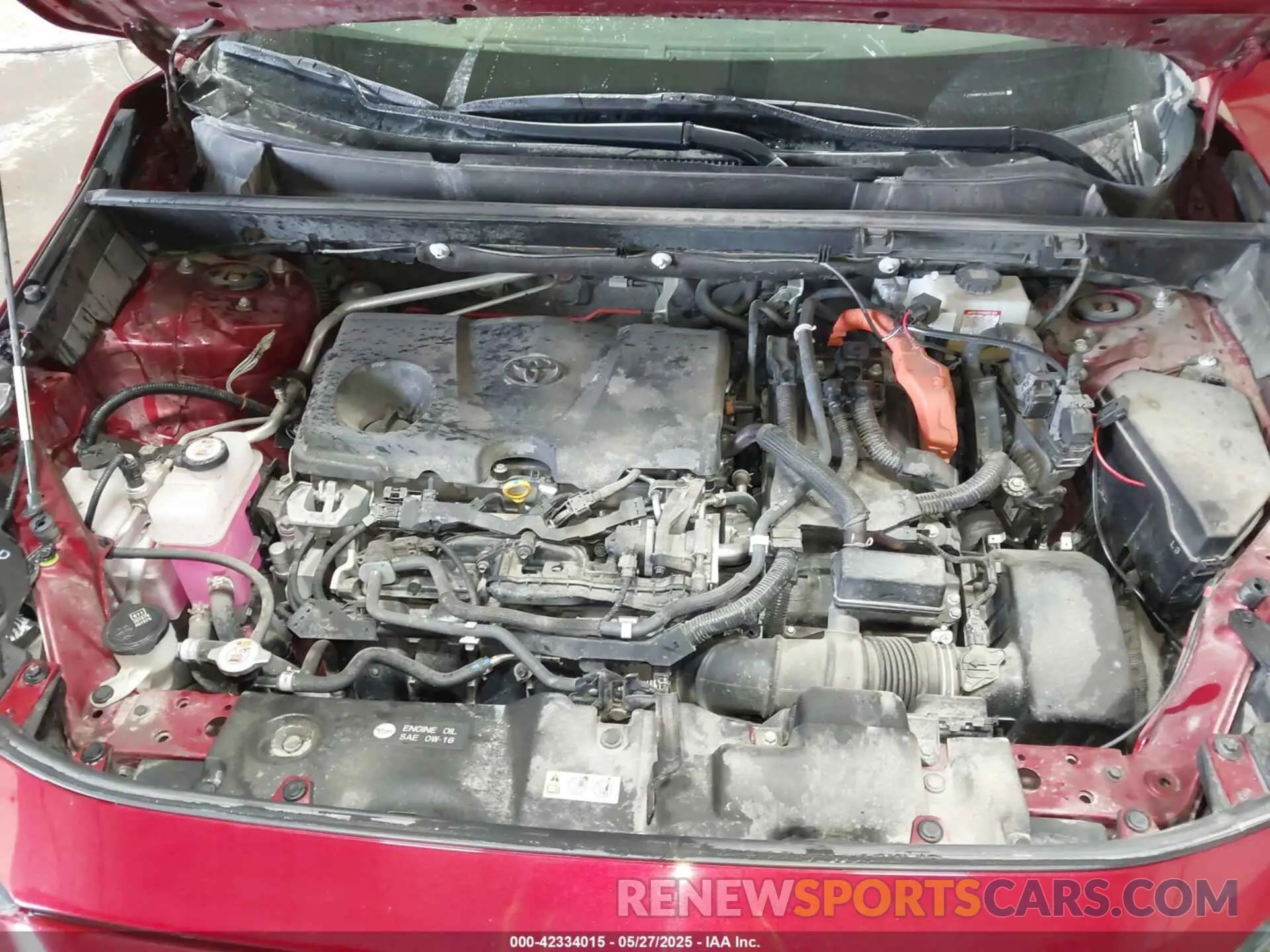 10 Photograph of a damaged car JTMMWRFV6LD059624 TOYOTA RAV4 HYBRID 2020
