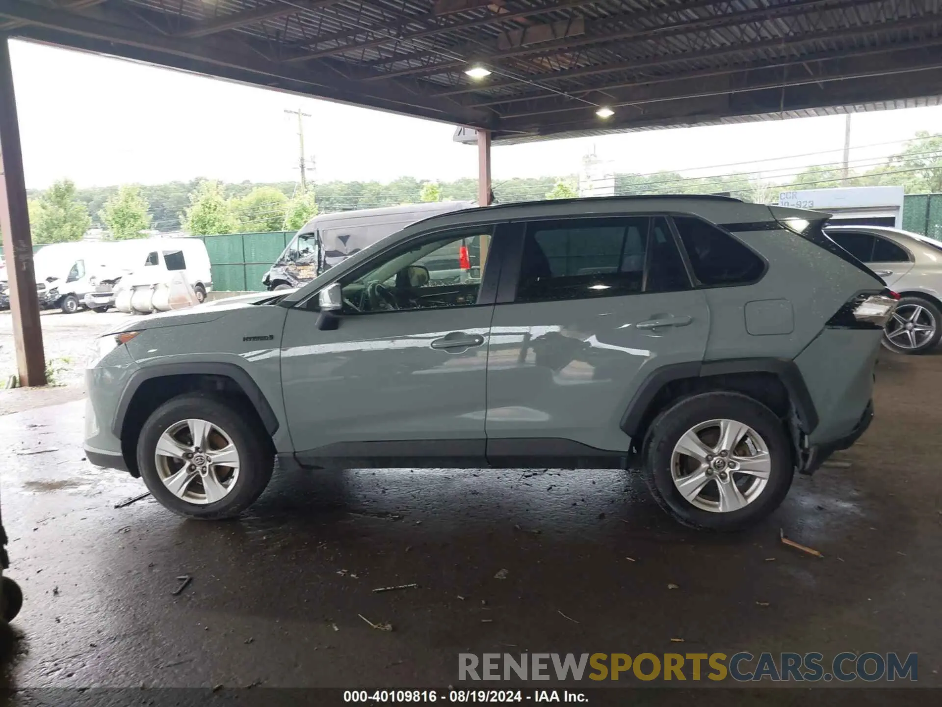 14 Photograph of a damaged car JTMR6RFV7LD005304 TOYOTA RAV4 HYBRID 2020