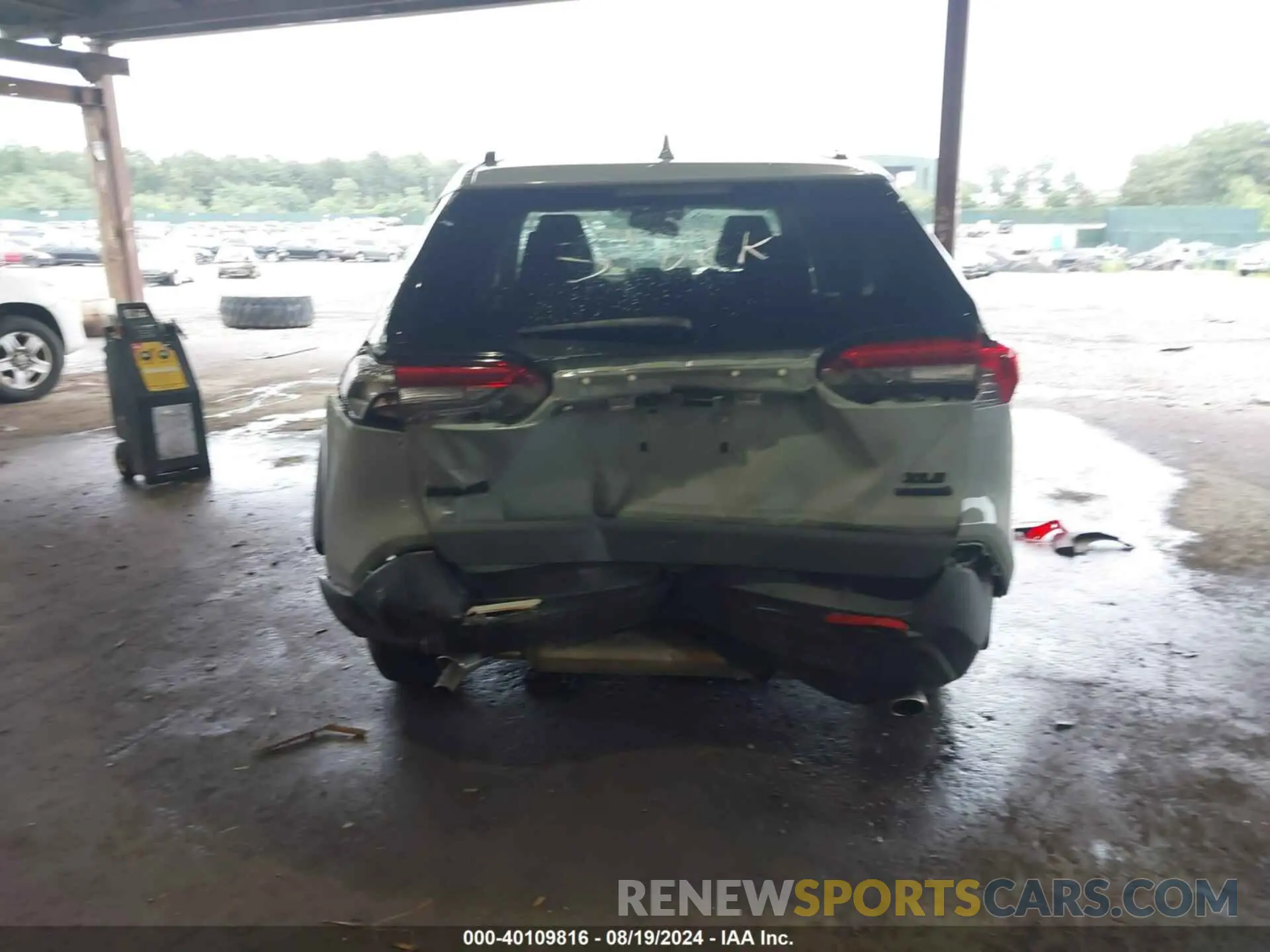 6 Photograph of a damaged car JTMR6RFV7LD005304 TOYOTA RAV4 HYBRID 2020