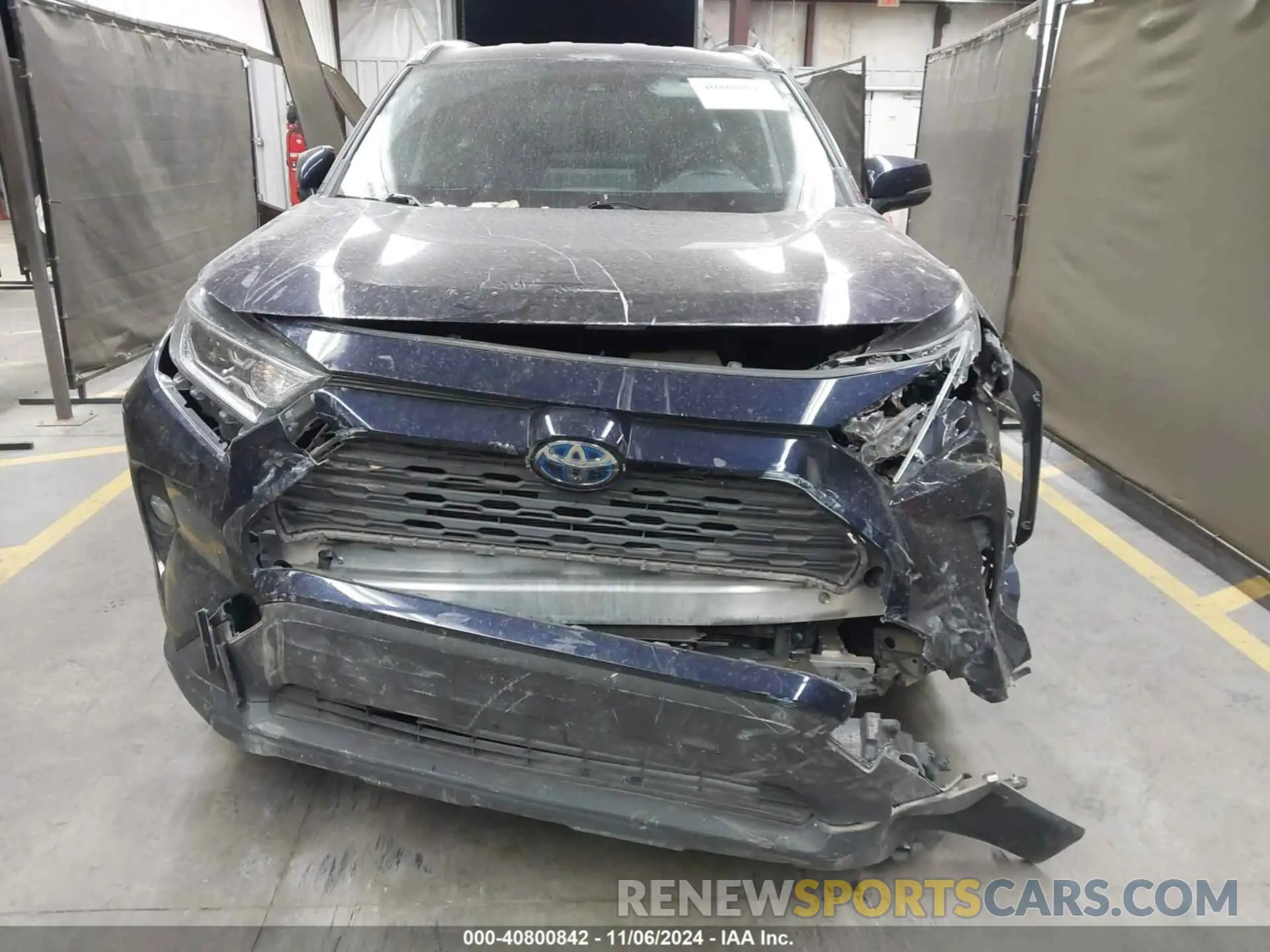 12 Photograph of a damaged car JTMRWRFV2LJ046828 TOYOTA RAV4 HYBRID 2020