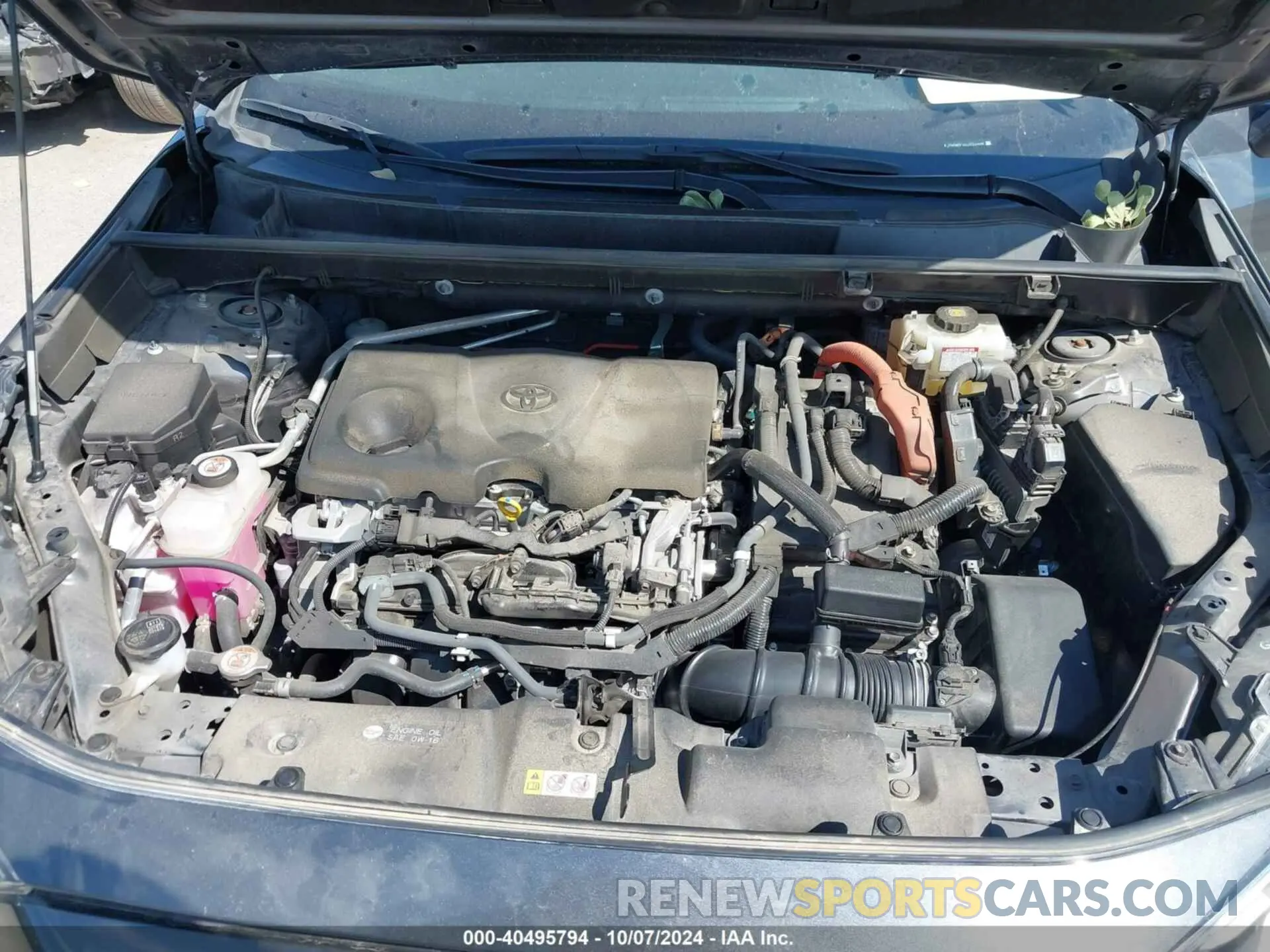 10 Photograph of a damaged car JTMRWRFV6LD066448 TOYOTA RAV4 HYBRID 2020