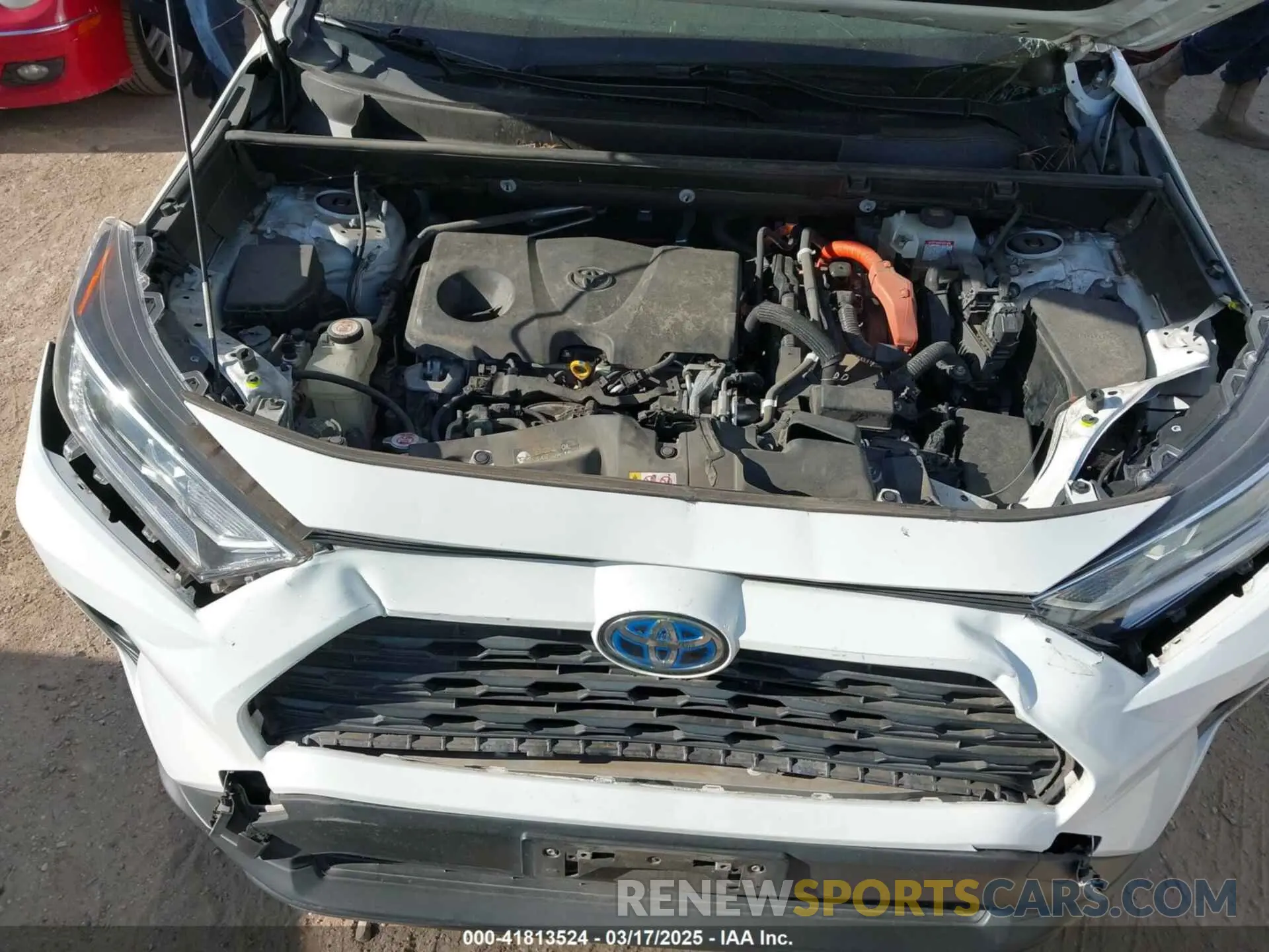 10 Photograph of a damaged car JTMRWRFV6LD549163 TOYOTA RAV4 HYBRID 2020