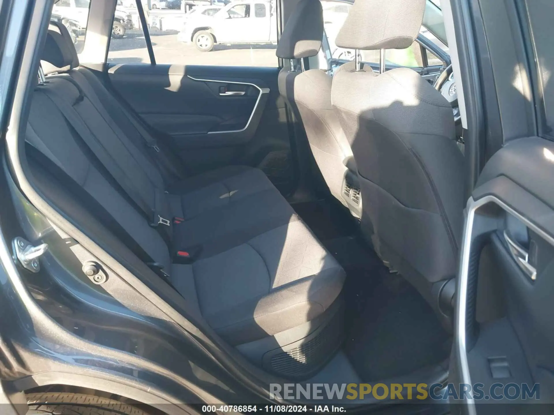 8 Photograph of a damaged car JTMRWRFVXLD066677 TOYOTA RAV4 HYBRID 2020