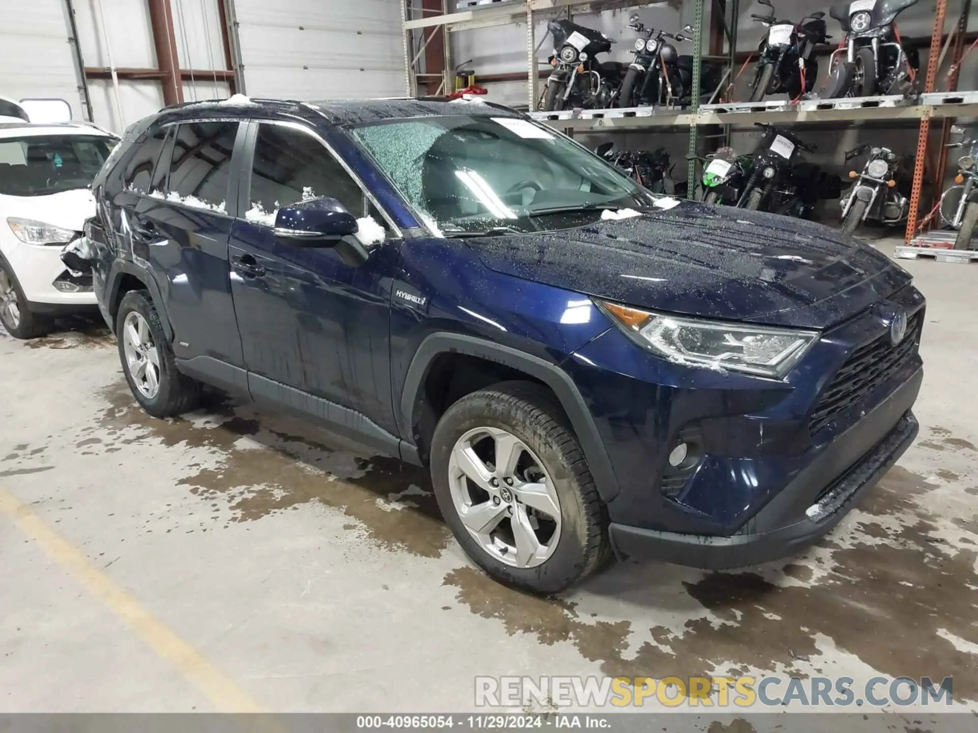 1 Photograph of a damaged car 2T3B6RFV1MW022637 TOYOTA RAV4 HYBRID 2021