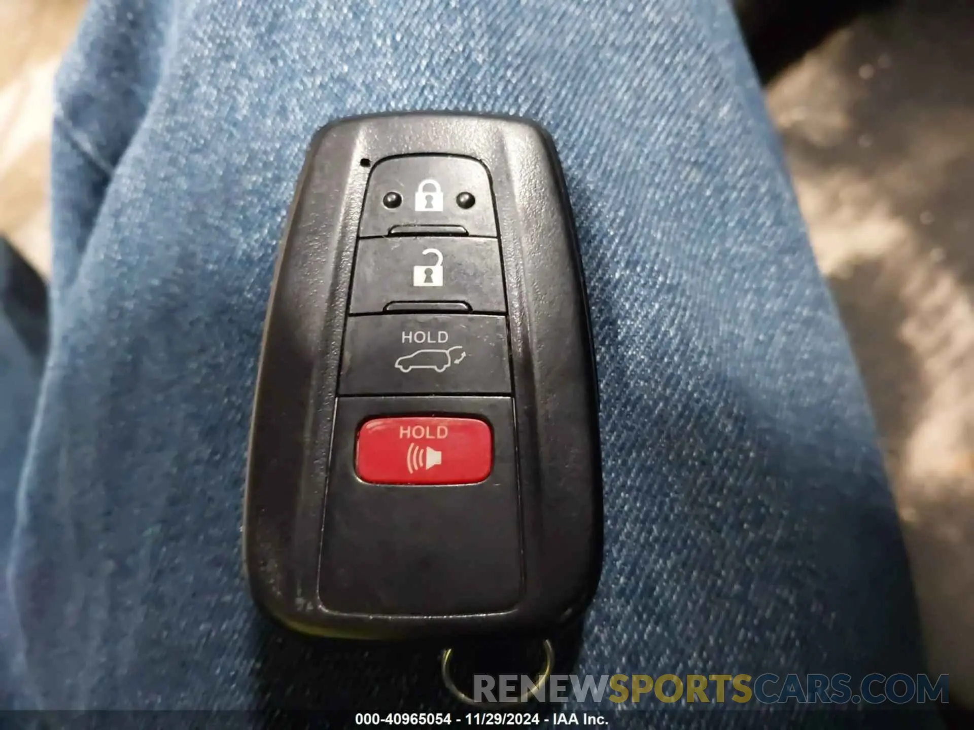 11 Photograph of a damaged car 2T3B6RFV1MW022637 TOYOTA RAV4 HYBRID 2021