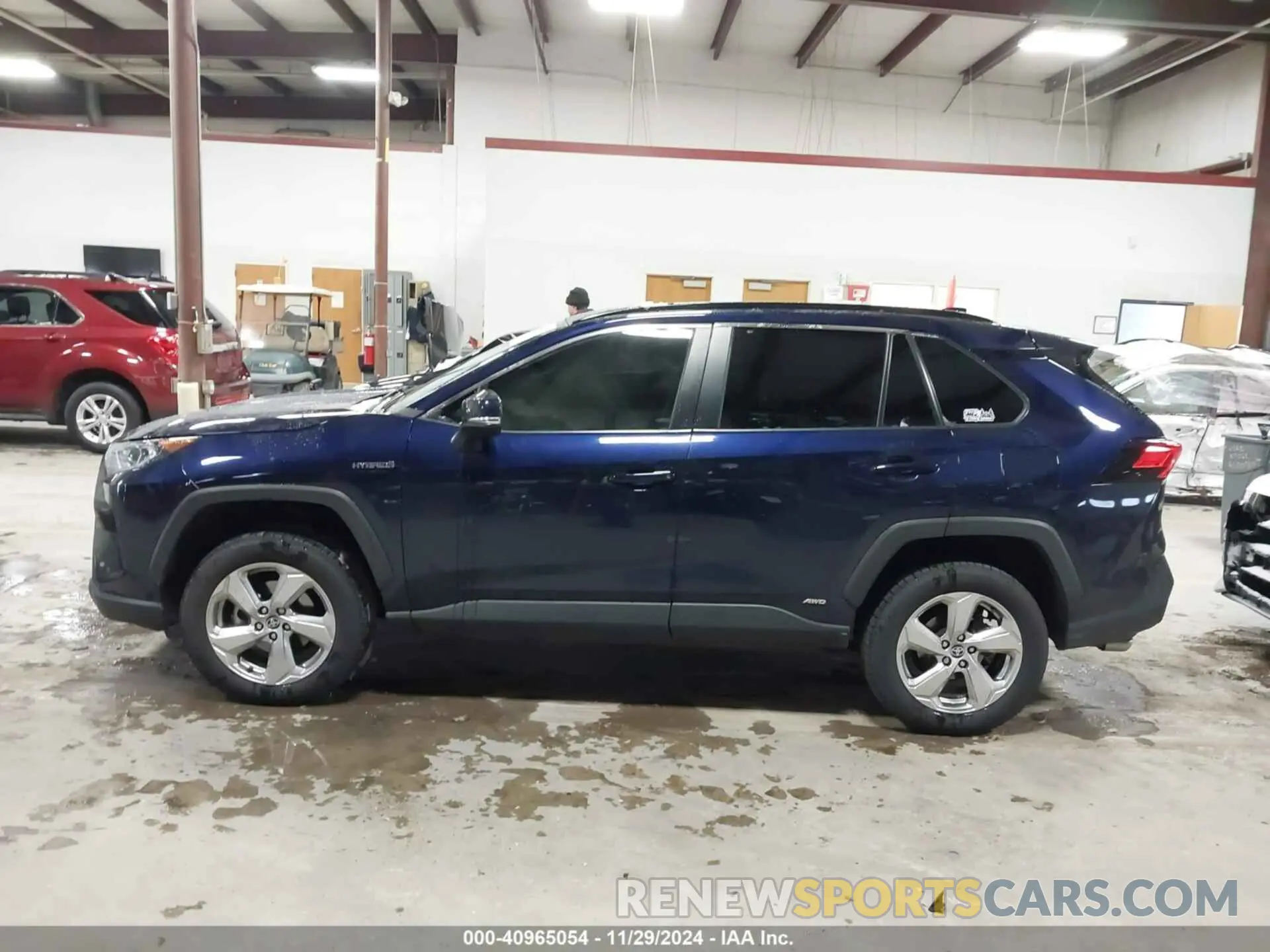14 Photograph of a damaged car 2T3B6RFV1MW022637 TOYOTA RAV4 HYBRID 2021