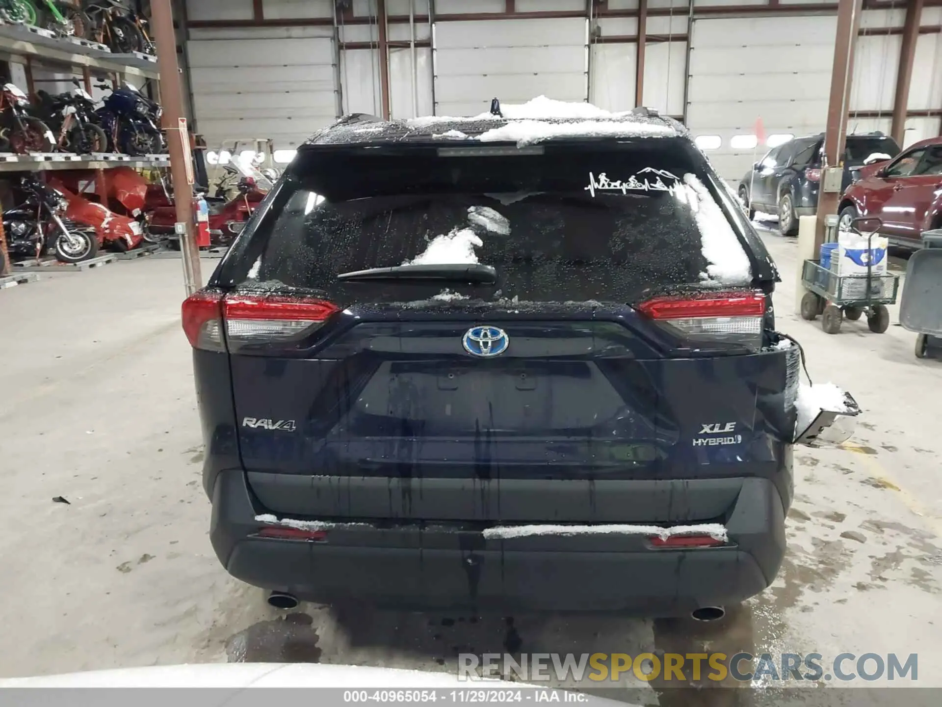 16 Photograph of a damaged car 2T3B6RFV1MW022637 TOYOTA RAV4 HYBRID 2021
