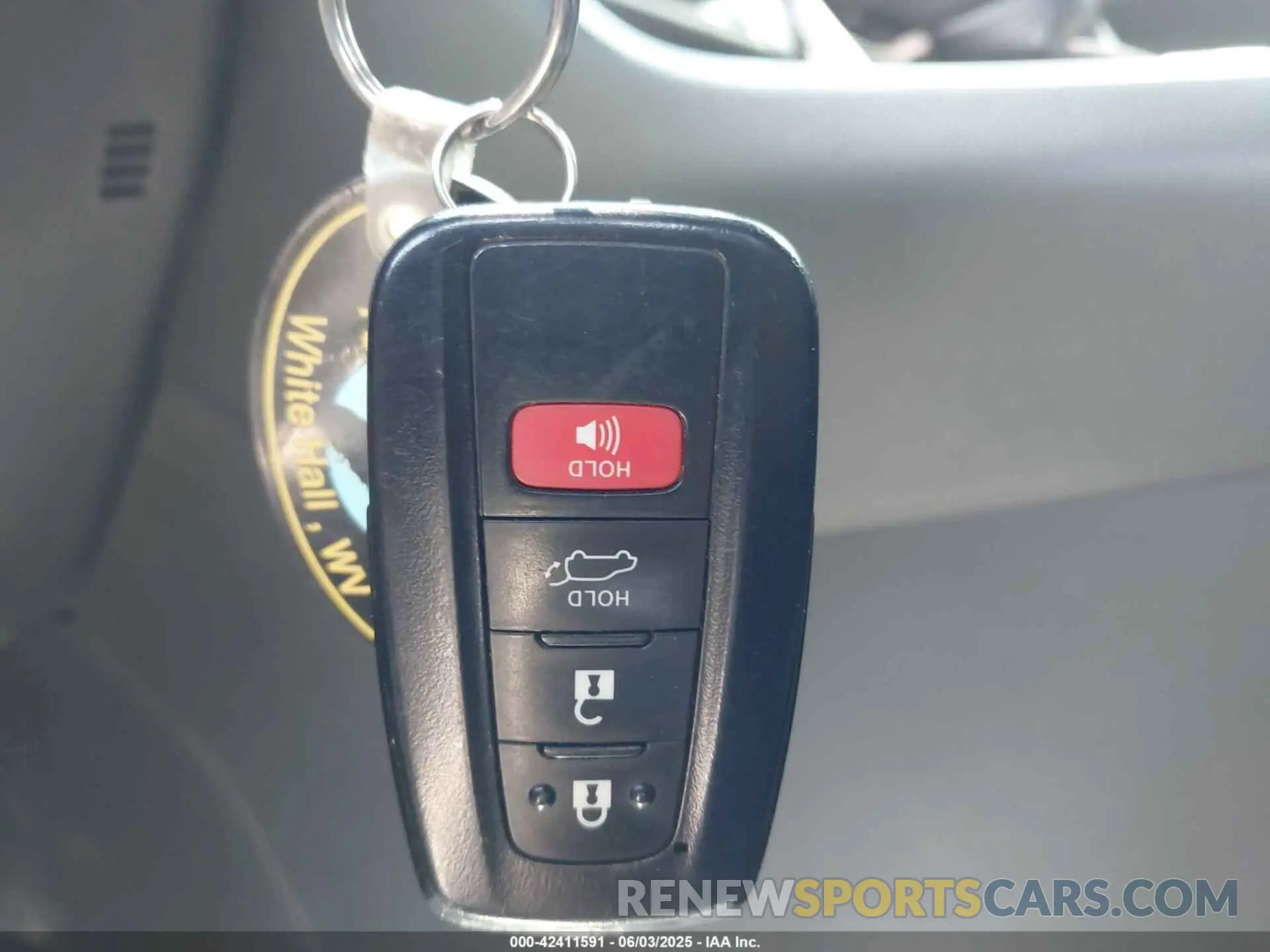 11 Photograph of a damaged car 2T3E6RFV0MW002568 TOYOTA RAV4 HYBRID 2021