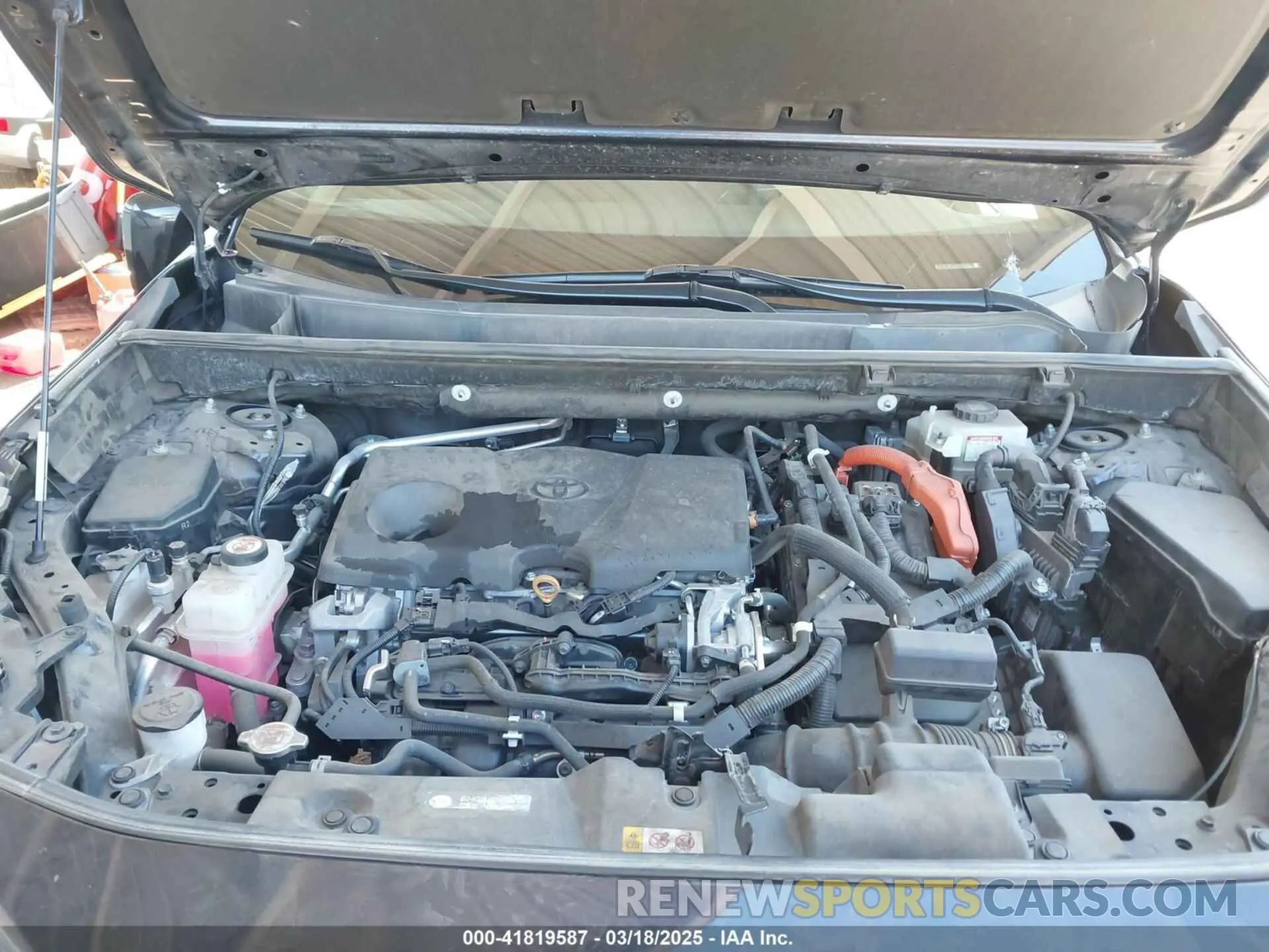 10 Photograph of a damaged car 2T3E6RFV2MW003947 TOYOTA RAV4 HYBRID 2021