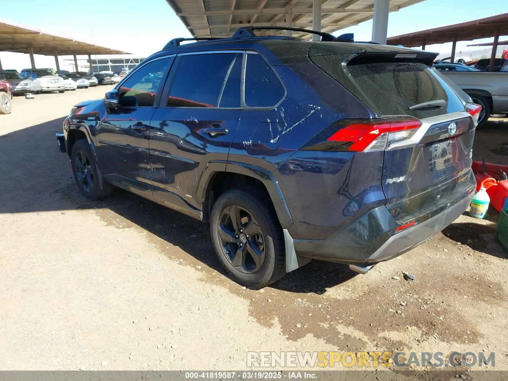 3 Photograph of a damaged car 2T3E6RFV2MW003947 TOYOTA RAV4 HYBRID 2021