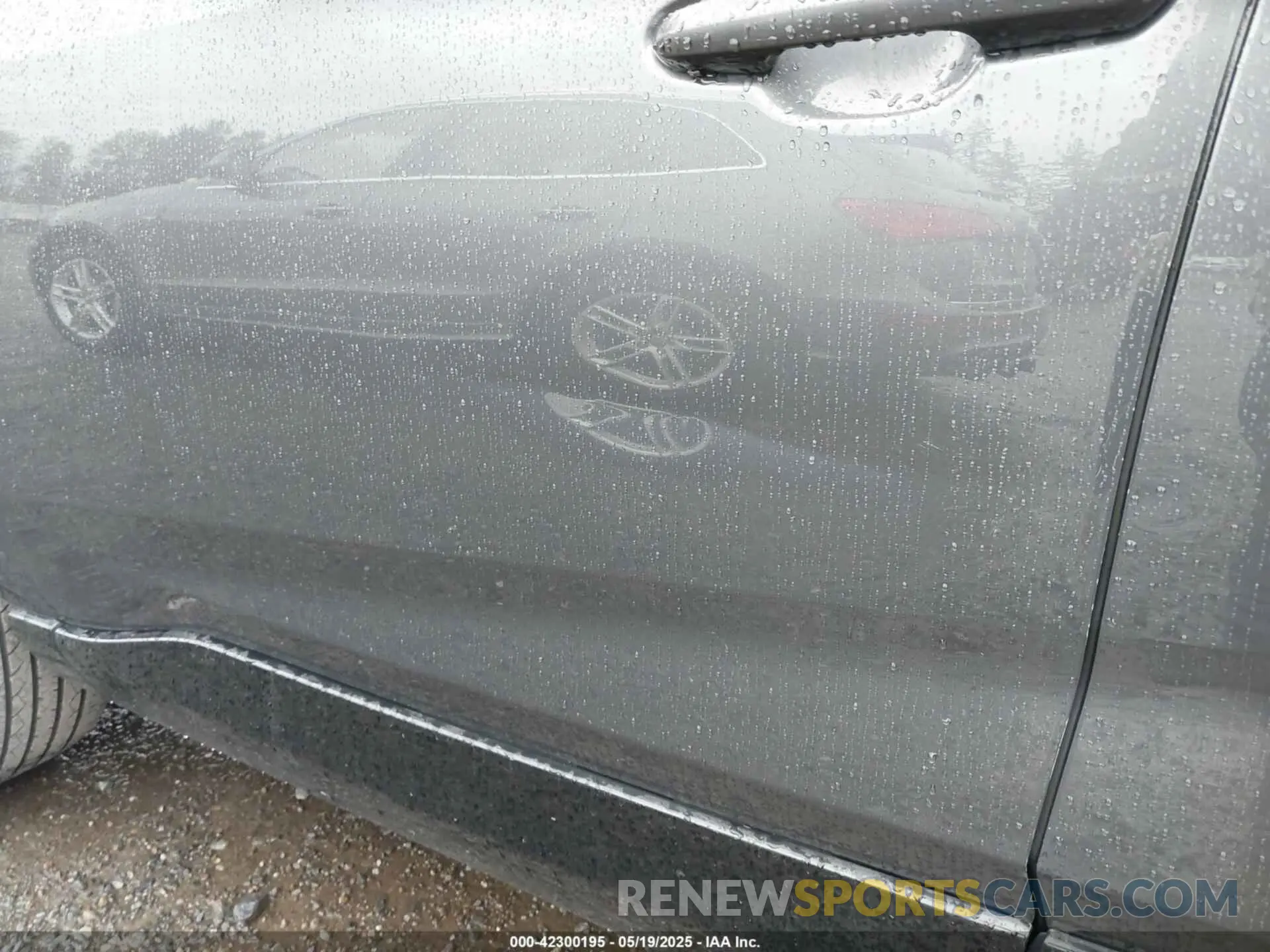 6 Photograph of a damaged car 2T3E6RFV4MW004081 TOYOTA RAV4 HYBRID 2021