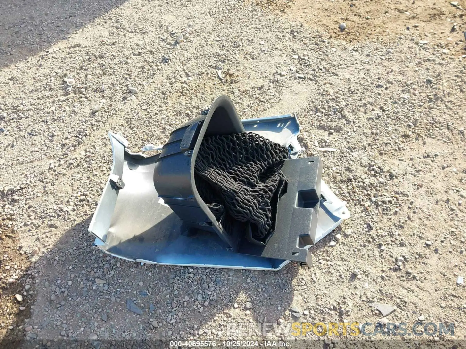 12 Photograph of a damaged car 2T3E6RFV4MW027196 TOYOTA RAV4 HYBRID 2021