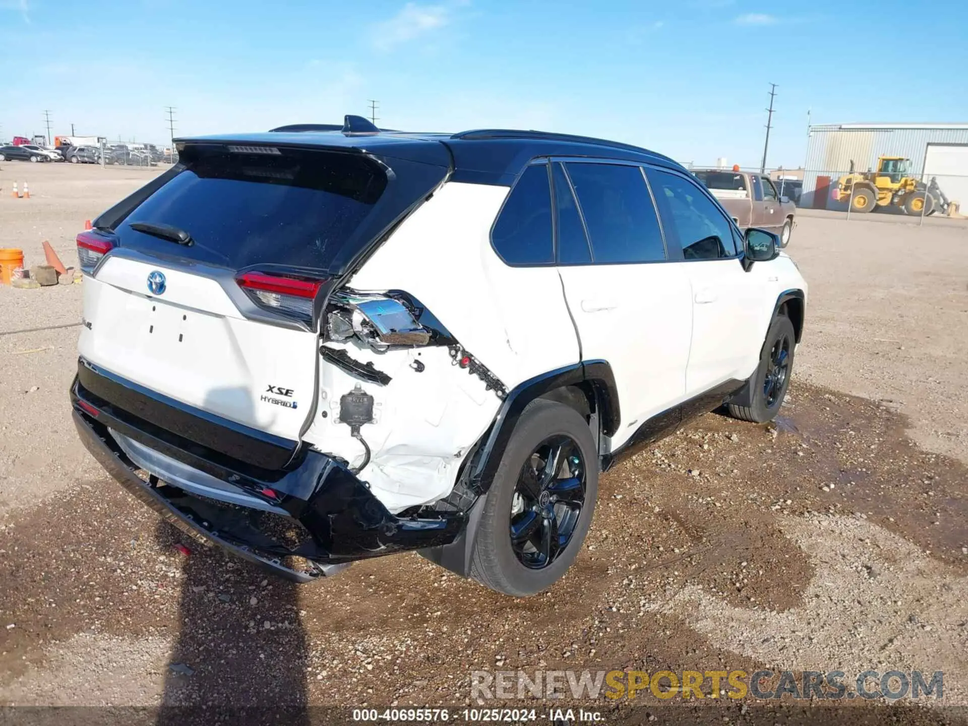 4 Photograph of a damaged car 2T3E6RFV4MW027196 TOYOTA RAV4 HYBRID 2021