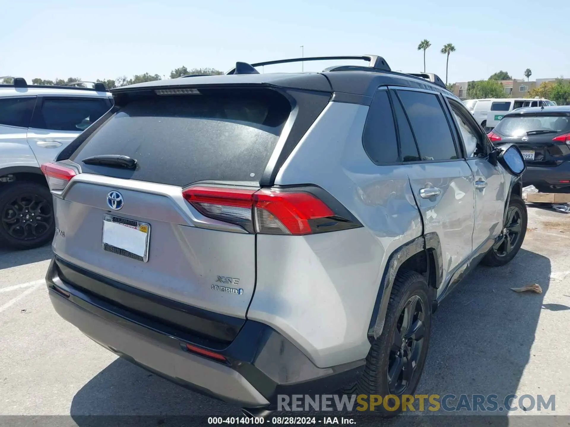 4 Photograph of a damaged car 2T3E6RFV7MW017665 TOYOTA RAV4 HYBRID 2021