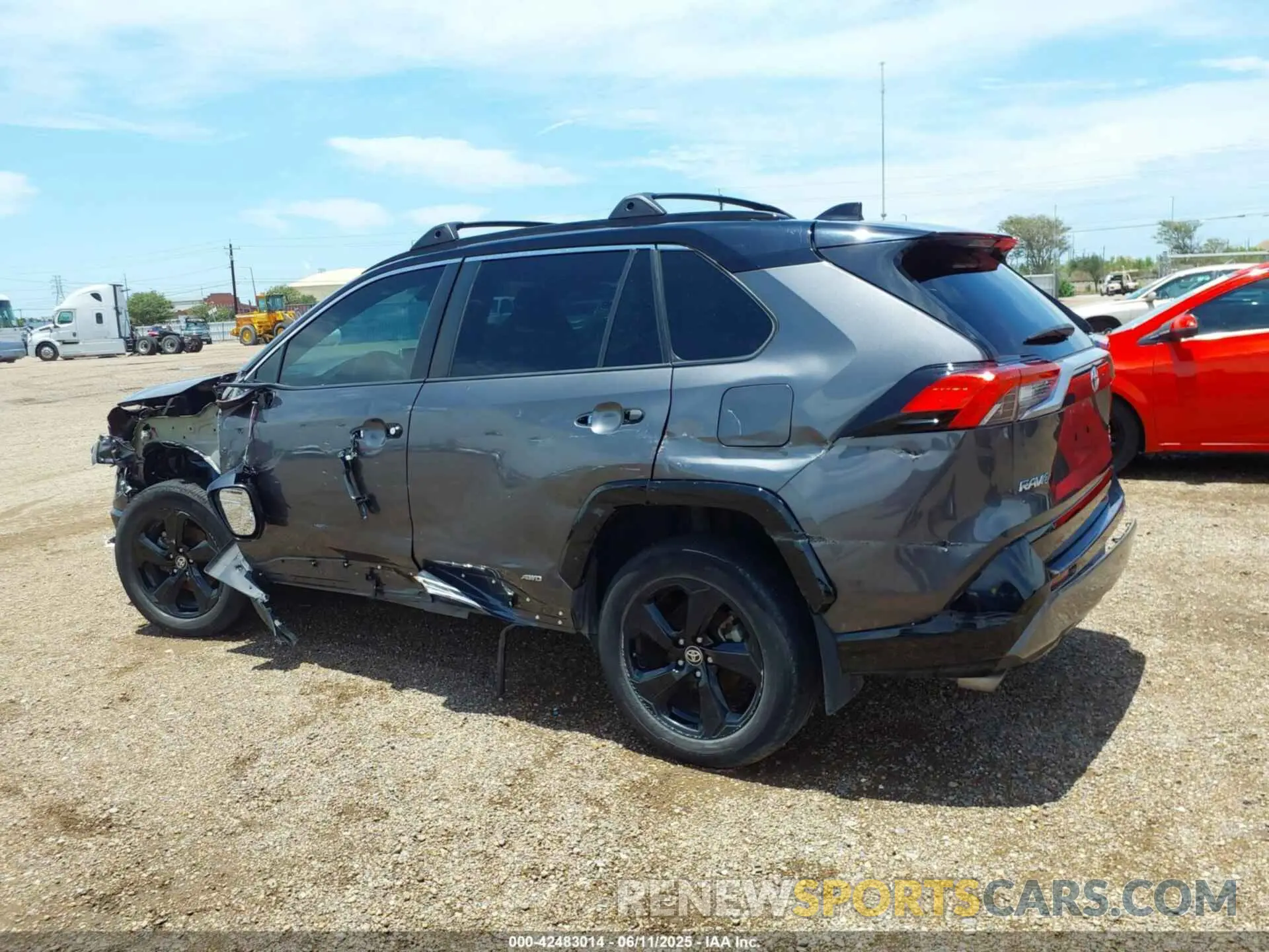 15 Photograph of a damaged car 2T3E6RFV8MW024270 TOYOTA RAV4 HYBRID 2021