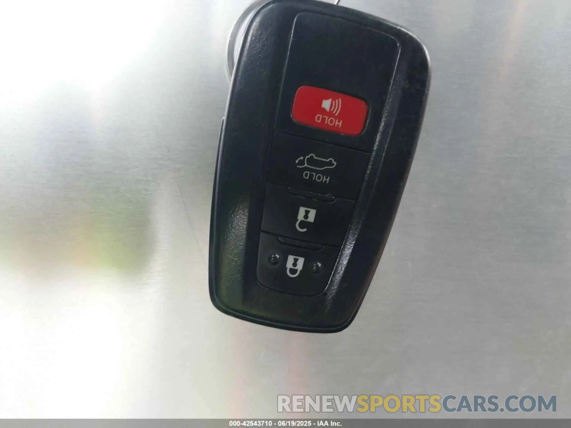 11 Photograph of a damaged car 2T3E6RFV8MW025418 TOYOTA RAV4 HYBRID 2021