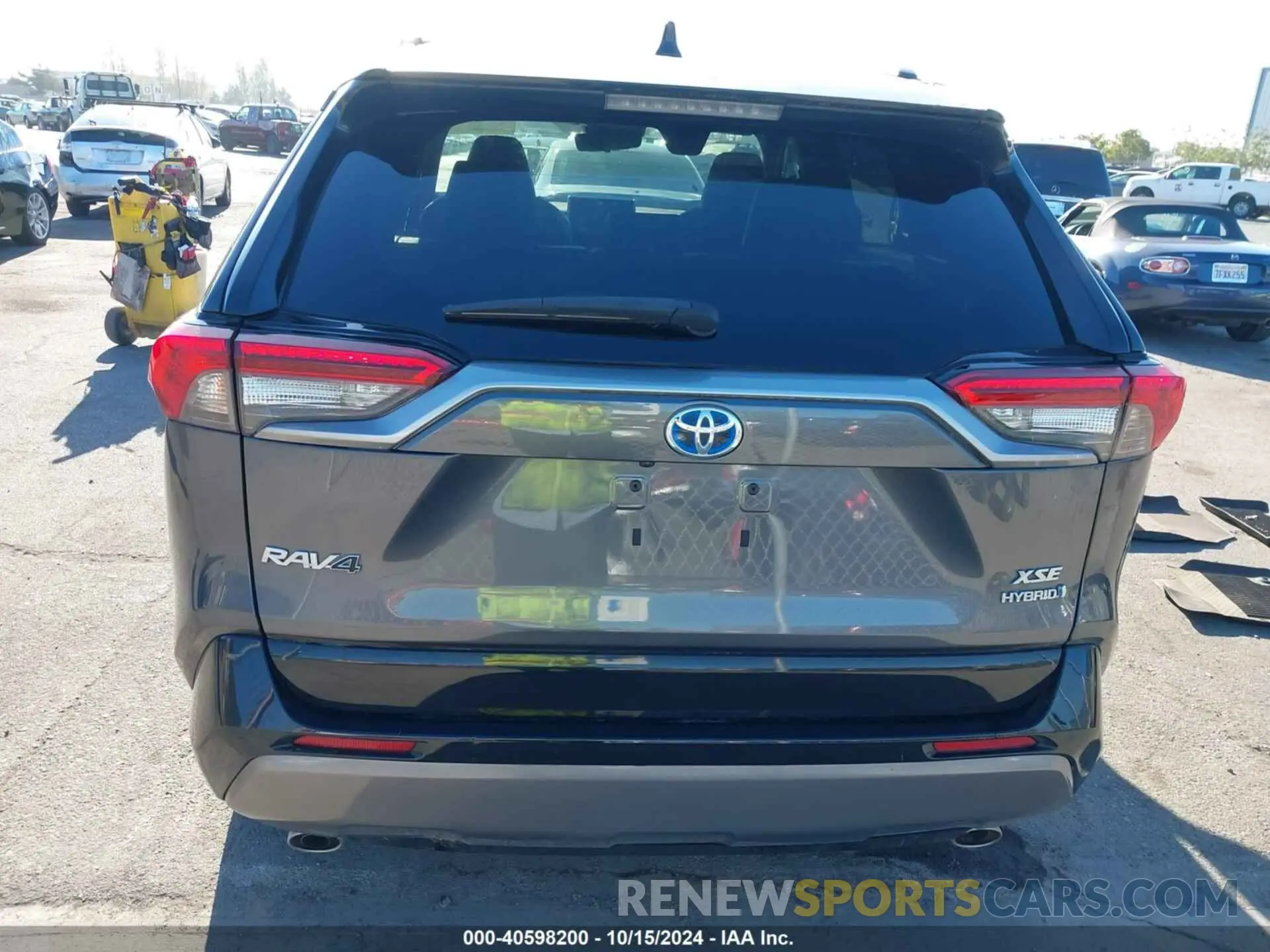 16 Photograph of a damaged car 2T3E6RFVXMW009477 TOYOTA RAV4 HYBRID 2021