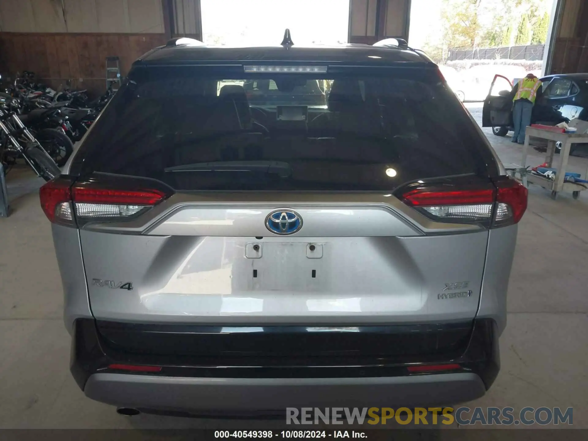 16 Photograph of a damaged car 2T3E6RFVXMW020284 TOYOTA RAV4 HYBRID 2021