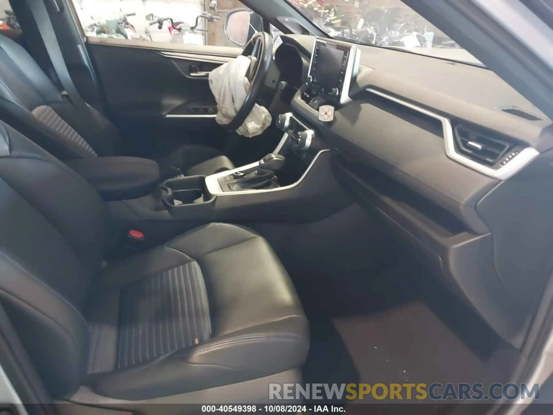 5 Photograph of a damaged car 2T3E6RFVXMW020284 TOYOTA RAV4 HYBRID 2021