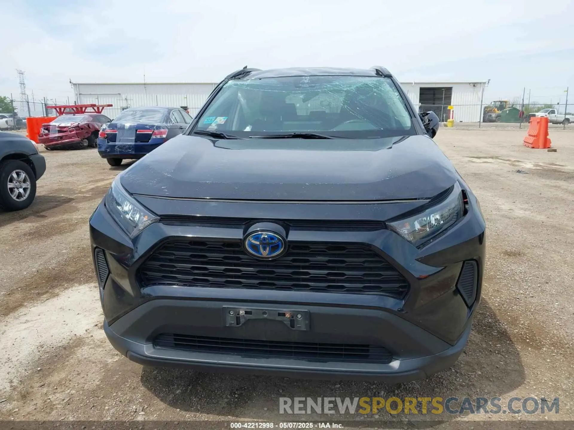 12 Photograph of a damaged car 2T3L6RFV7MW011159 TOYOTA RAV4 HYBRID 2021
