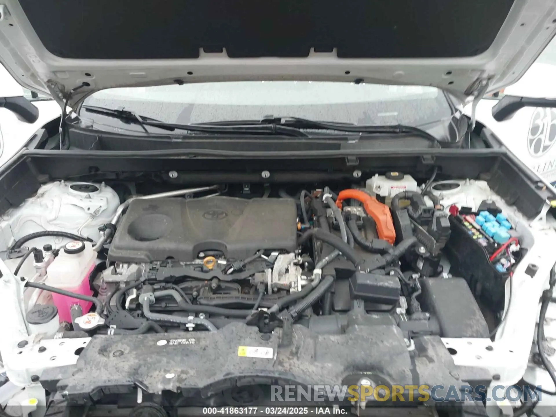 10 Photograph of a damaged car 2T3MWRFV6MW118143 TOYOTA RAV4 HYBRID 2021