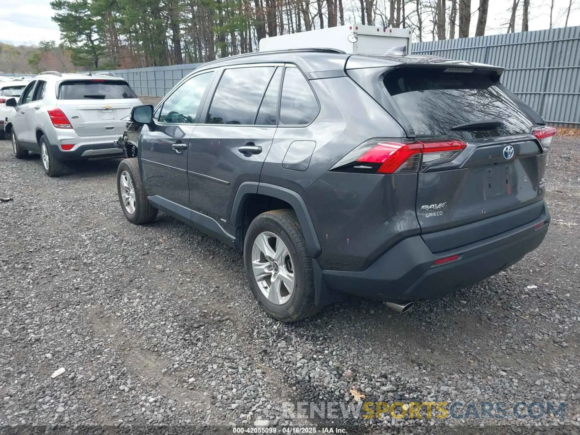 3 Photograph of a damaged car 2T3R6RFV5MW016709 TOYOTA RAV4 HYBRID 2021
