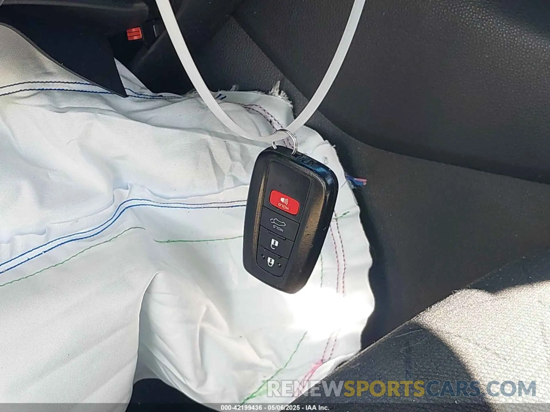 11 Photograph of a damaged car 2T3R6RFVXMW011778 TOYOTA RAV4 HYBRID 2021