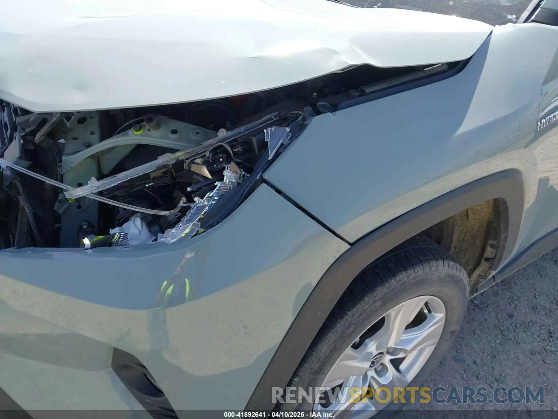 21 Photograph of a damaged car 2T3RWRFV4MW110189 TOYOTA RAV4 HYBRID 2021
