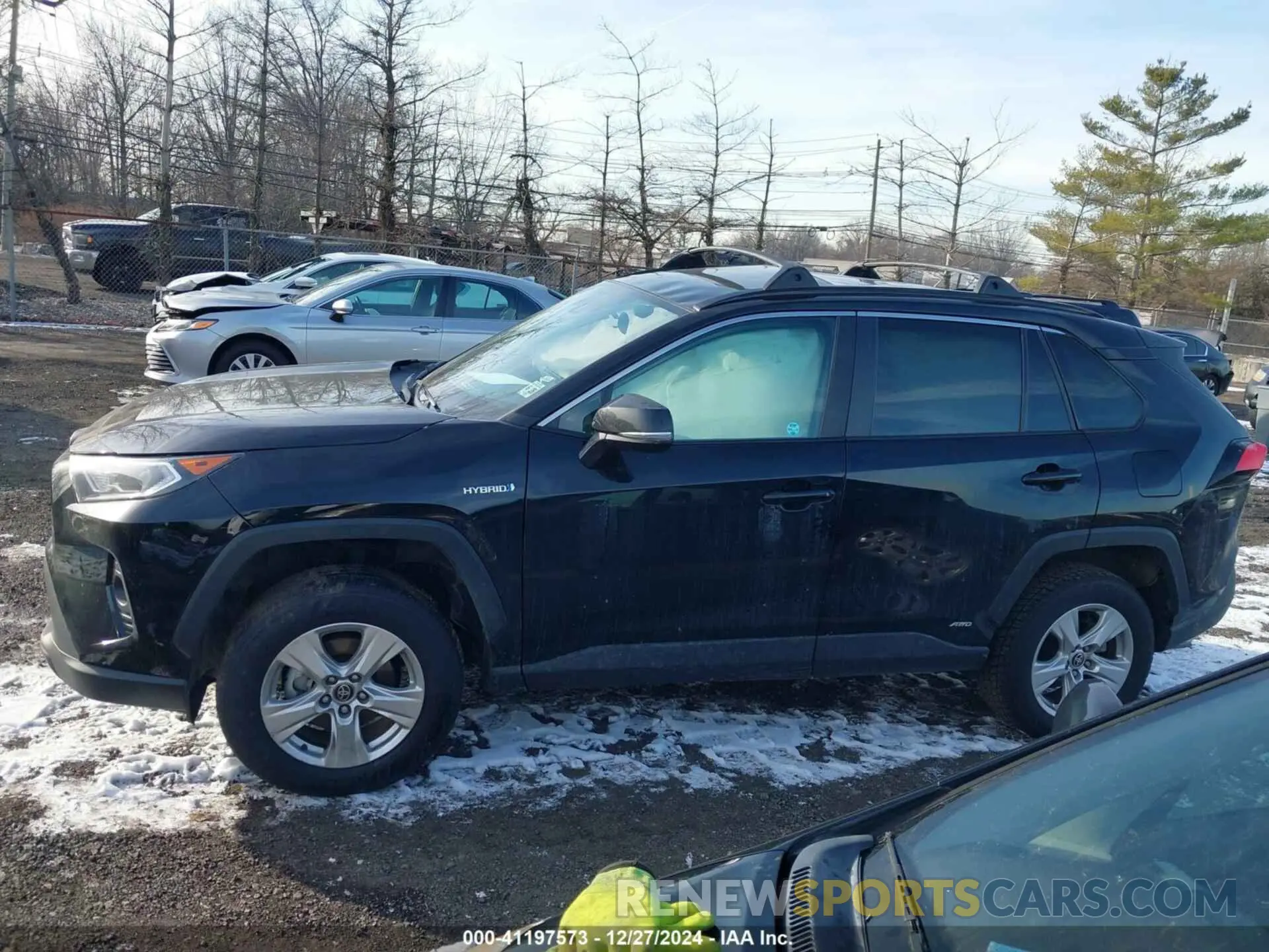 14 Photograph of a damaged car 2T3RWRFV7MW109215 TOYOTA RAV4 HYBRID 2021