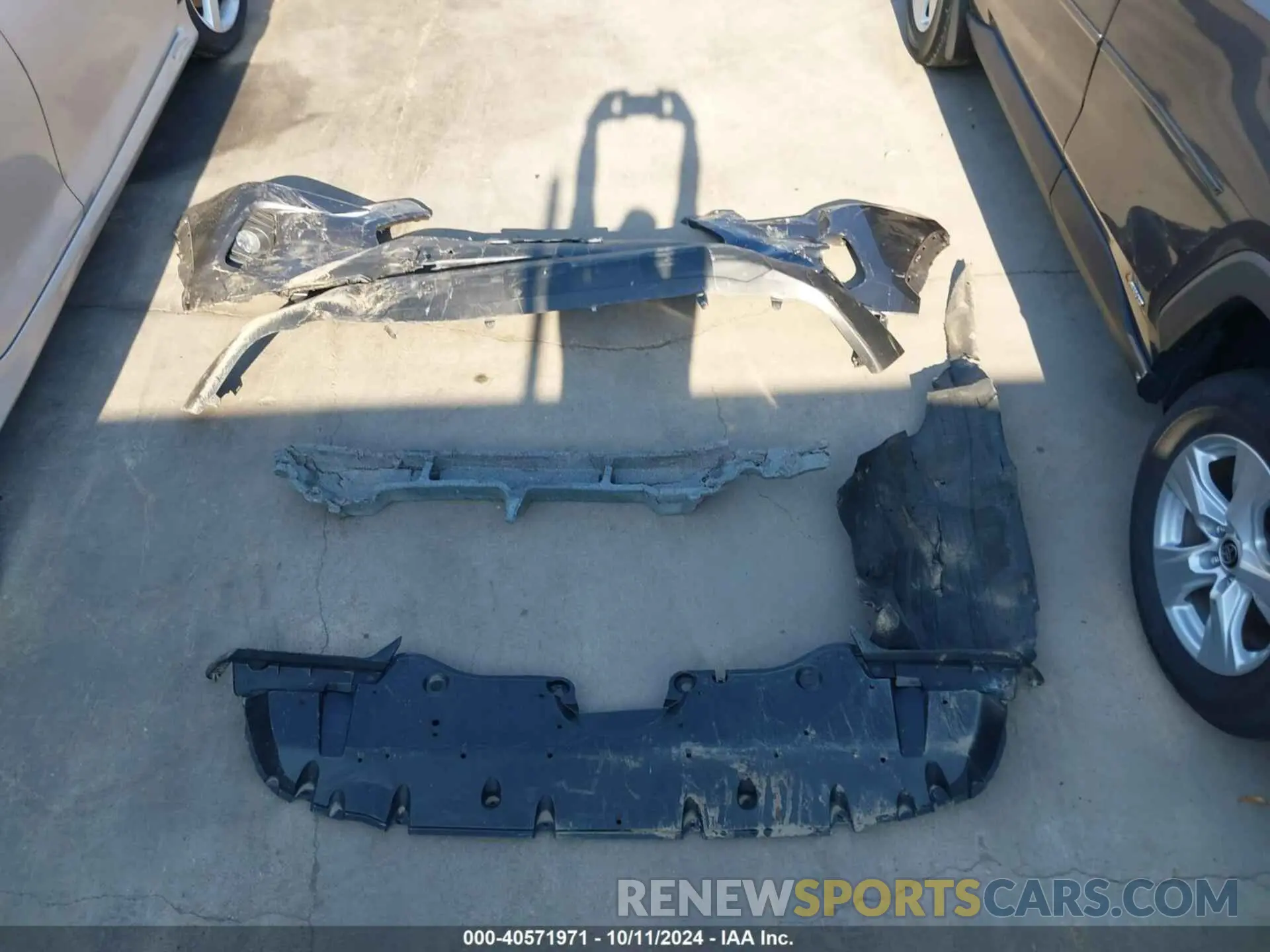 12 Photograph of a damaged car 2T3RWRFV8MW116416 TOYOTA RAV4 HYBRID 2021