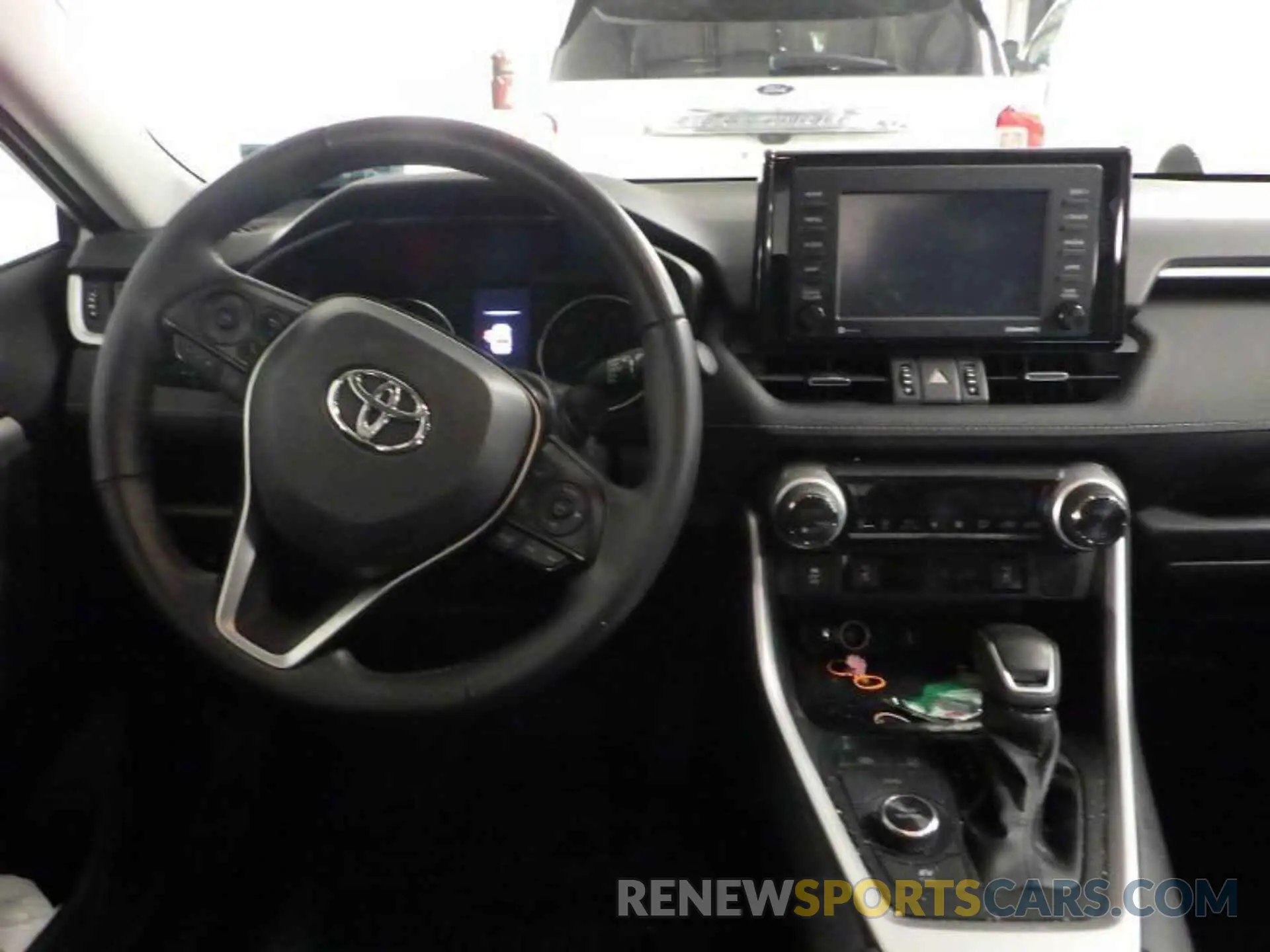 15 Photograph of a damaged car 4T3B6RFV0MU031958 TOYOTA RAV4 HYBRID 2021