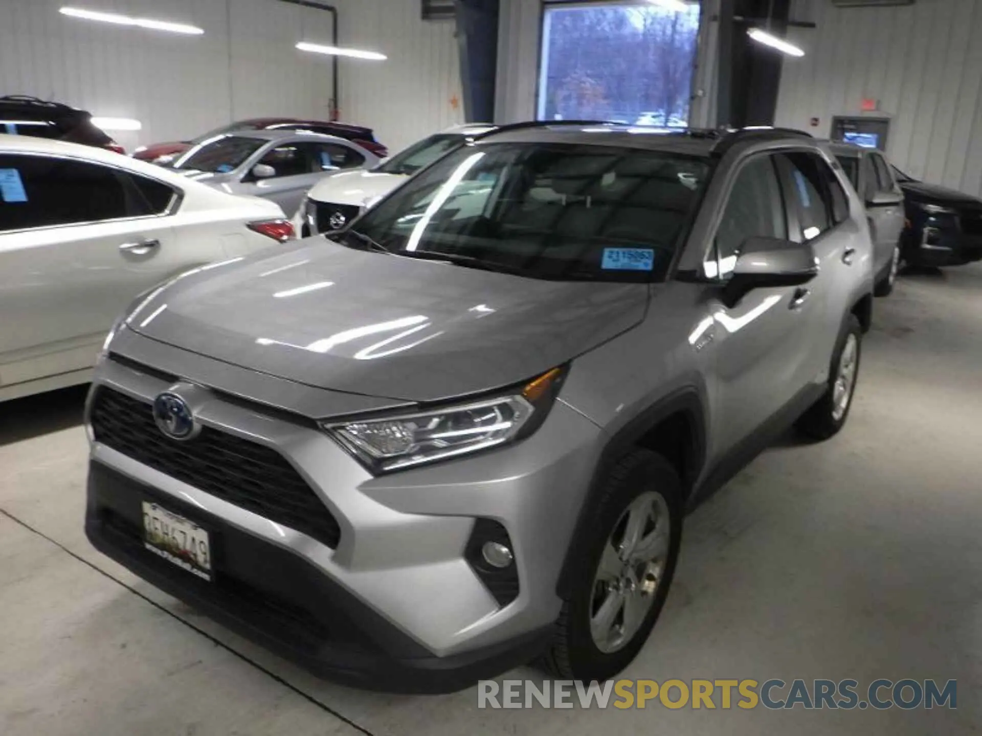 5 Photograph of a damaged car 4T3B6RFV0MU031958 TOYOTA RAV4 HYBRID 2021
