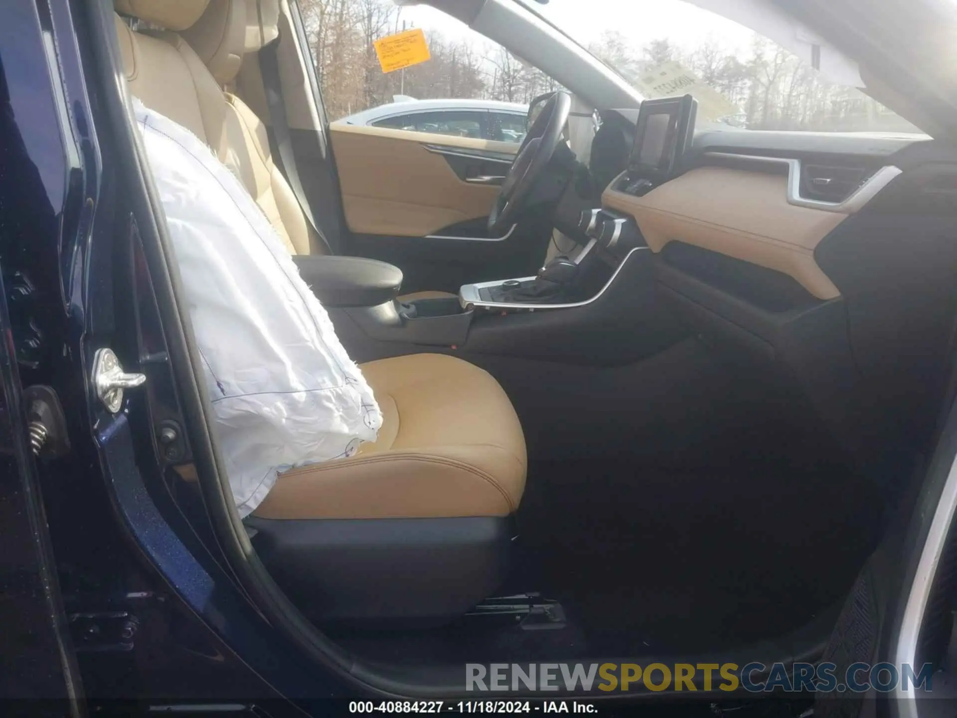 5 Photograph of a damaged car 4T3B6RFV1MU044122 TOYOTA RAV4 HYBRID 2021