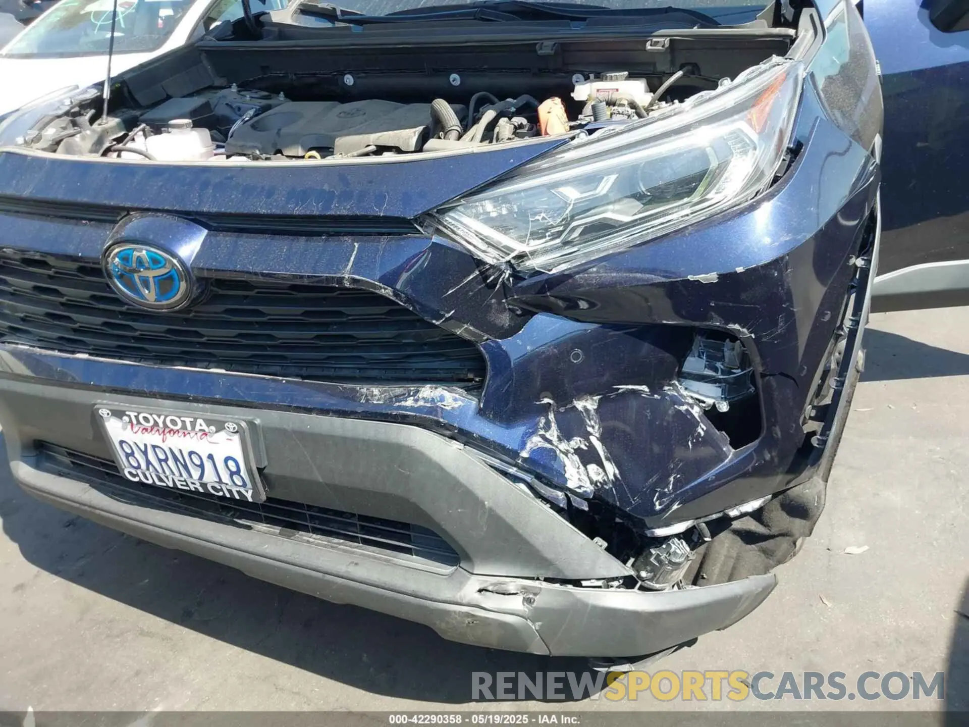 6 Photograph of a damaged car 4T3B6RFV2MU044890 TOYOTA RAV4 HYBRID 2021