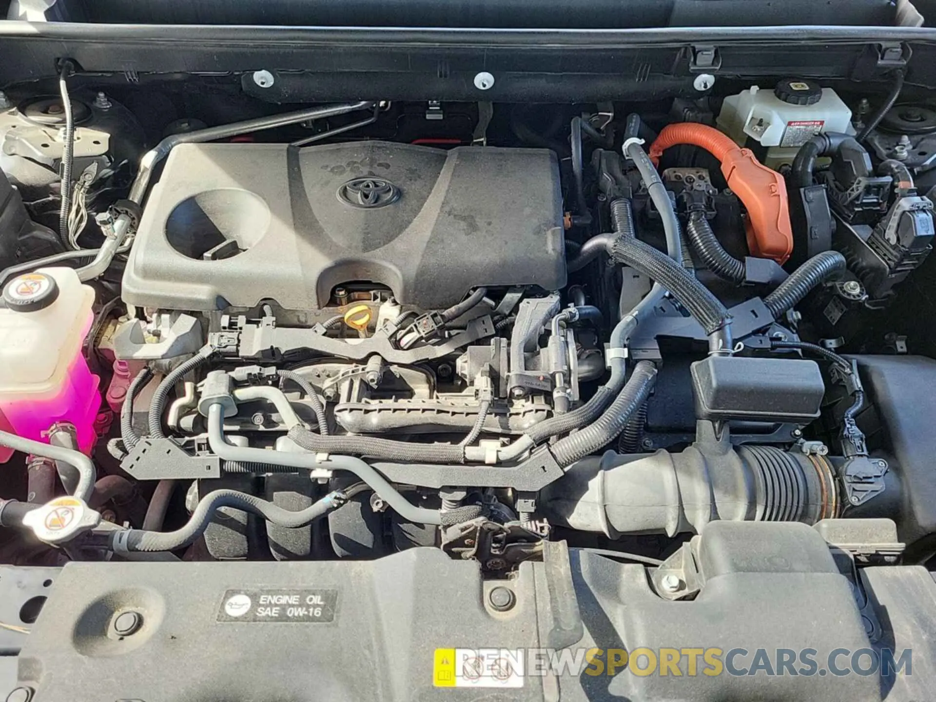 21 Photograph of a damaged car 4T3B6RFV3MU034076 TOYOTA RAV4 HYBRID 2021