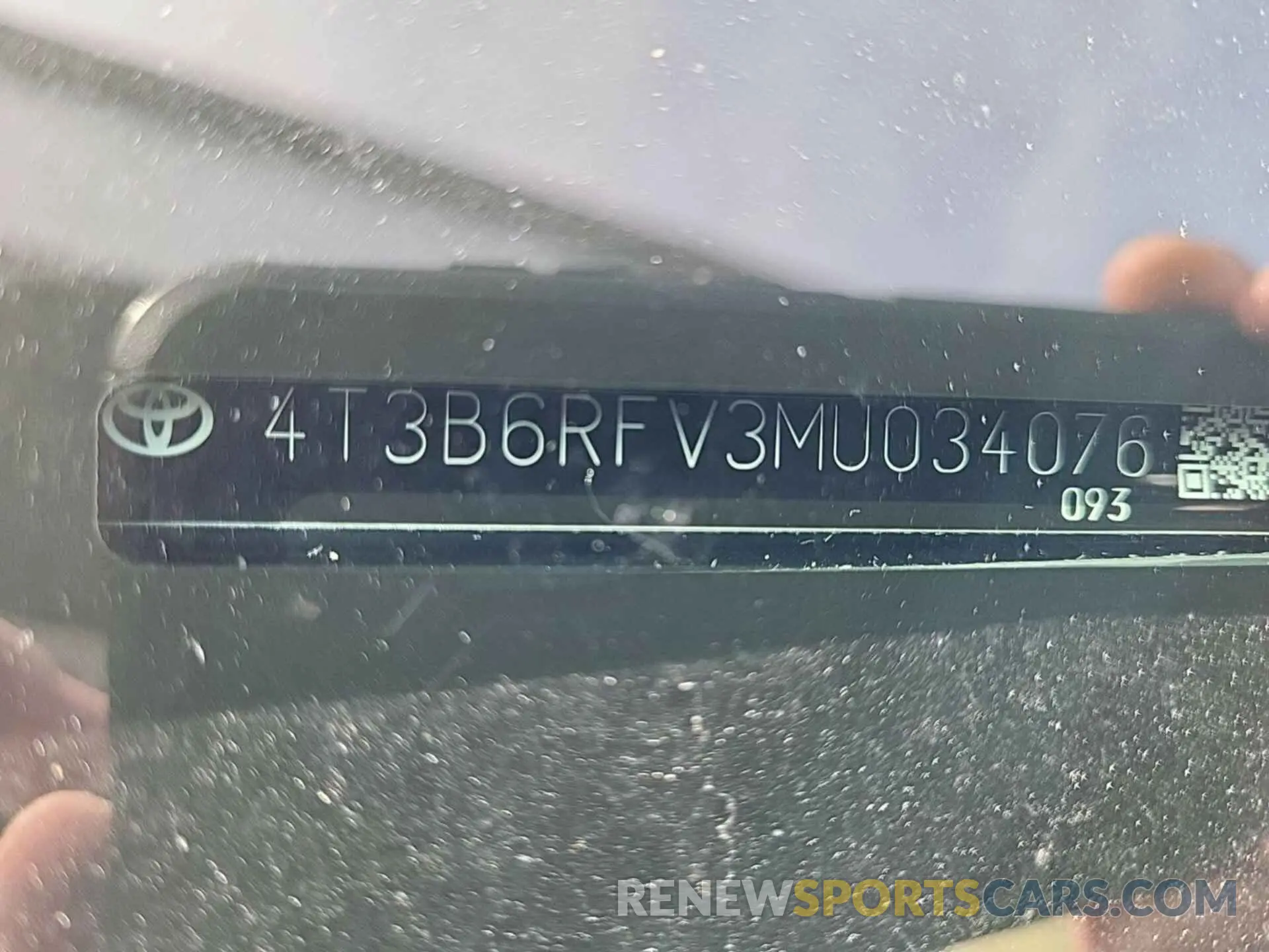 23 Photograph of a damaged car 4T3B6RFV3MU034076 TOYOTA RAV4 HYBRID 2021