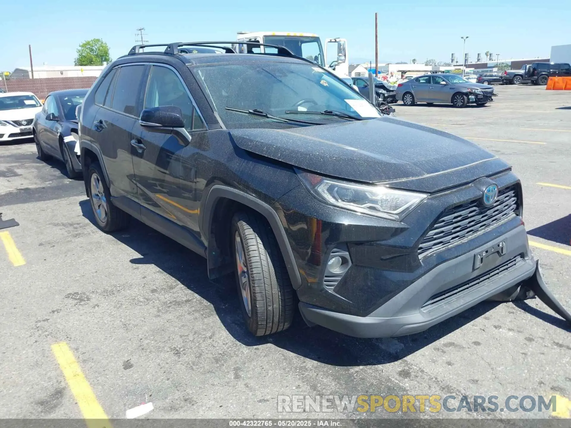 1 Photograph of a damaged car 4T3B6RFV3MU043652 TOYOTA RAV4 HYBRID 2021