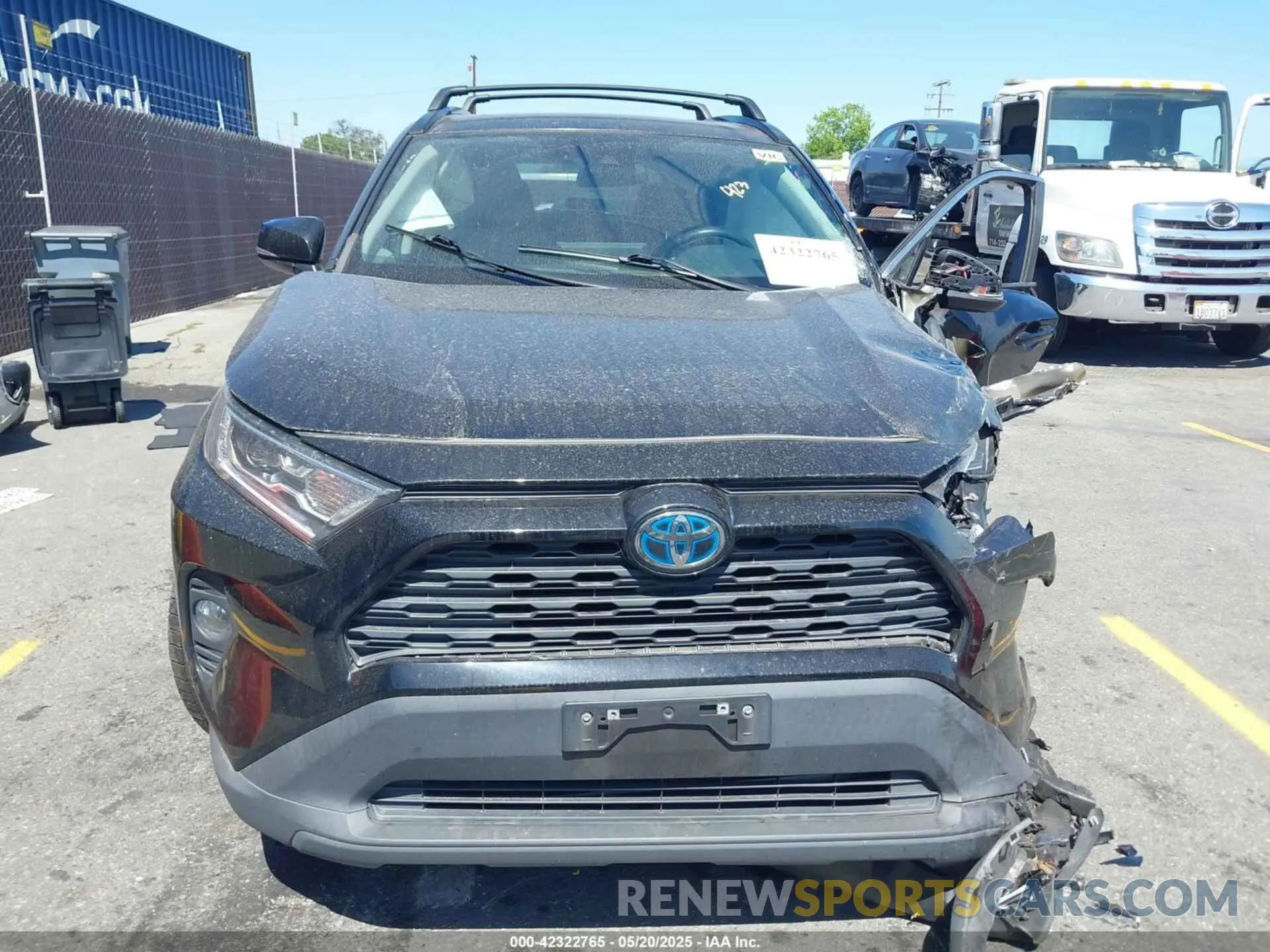12 Photograph of a damaged car 4T3B6RFV3MU043652 TOYOTA RAV4 HYBRID 2021