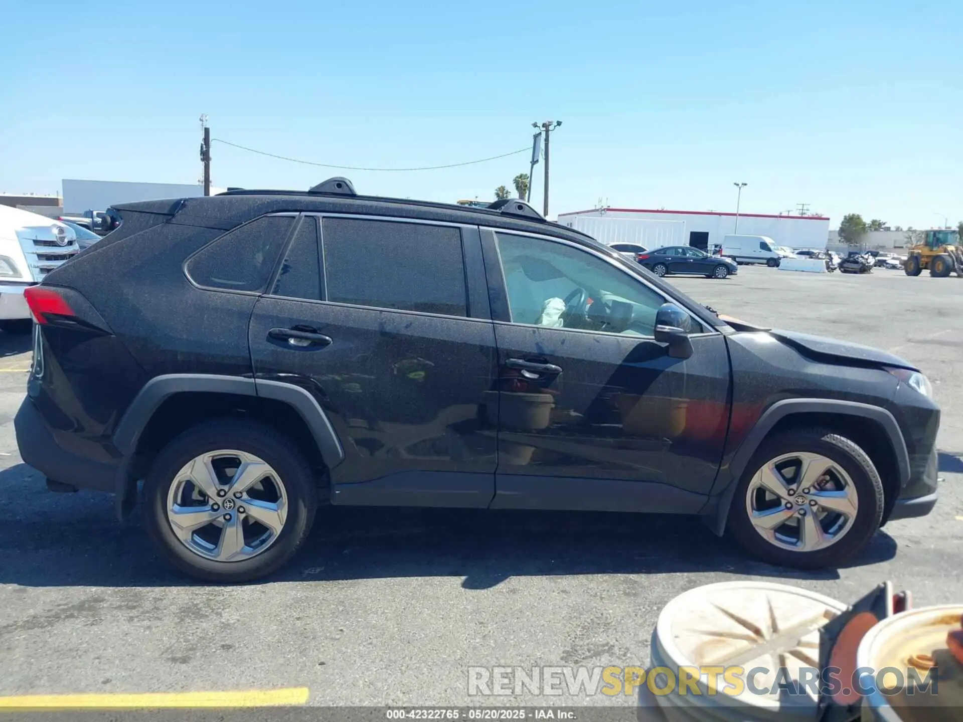 13 Photograph of a damaged car 4T3B6RFV3MU043652 TOYOTA RAV4 HYBRID 2021