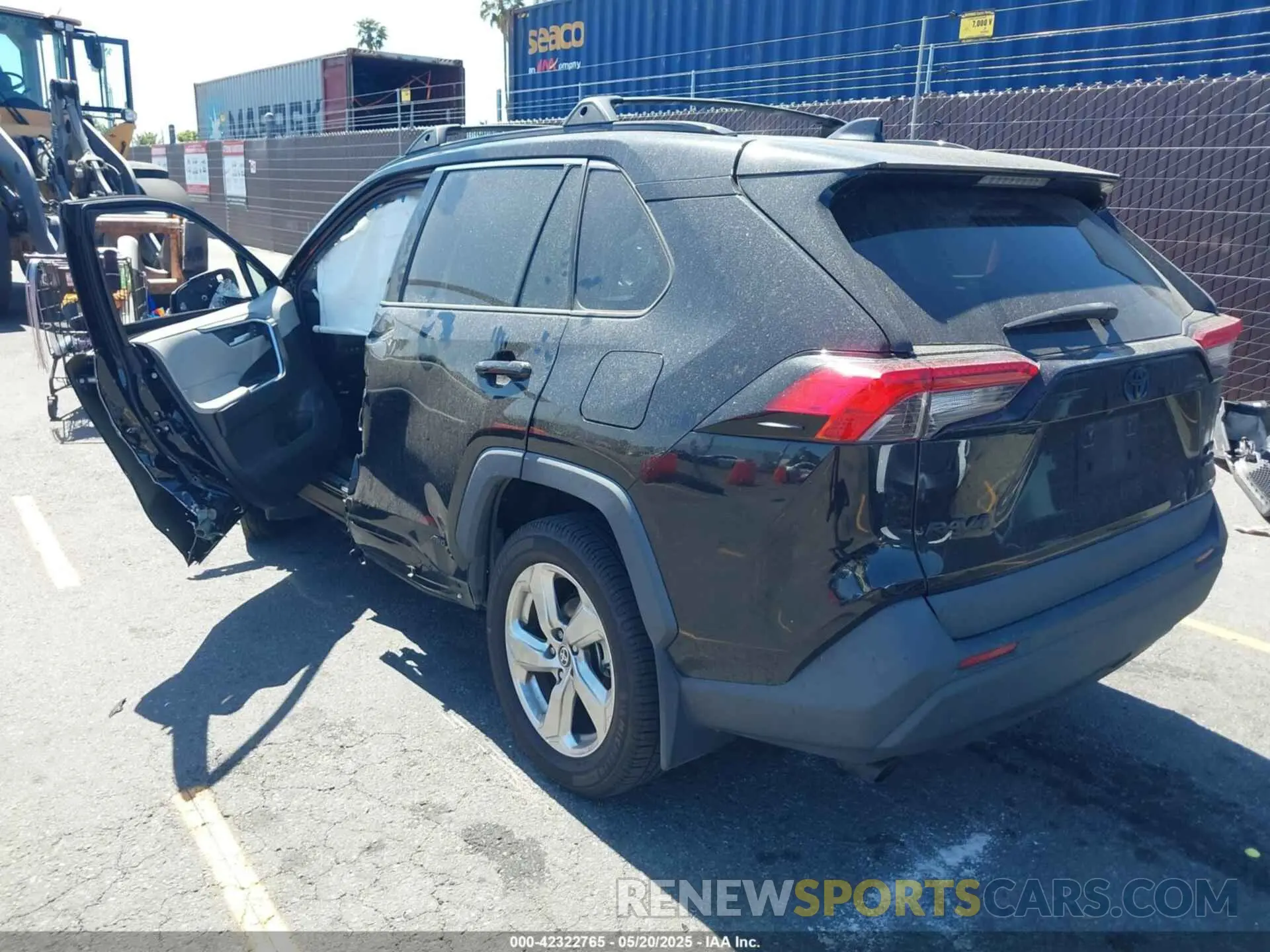 3 Photograph of a damaged car 4T3B6RFV3MU043652 TOYOTA RAV4 HYBRID 2021