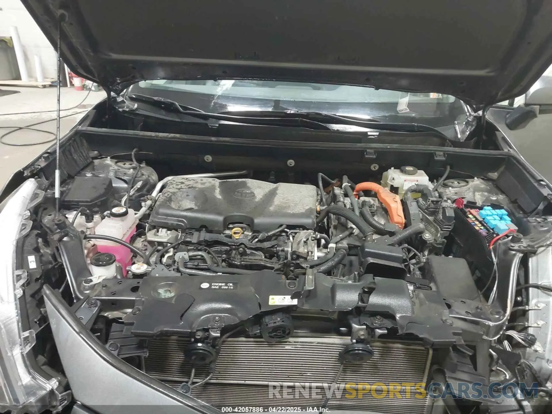 10 Photograph of a damaged car 4T3B6RFV4MU006402 TOYOTA RAV4 HYBRID 2021