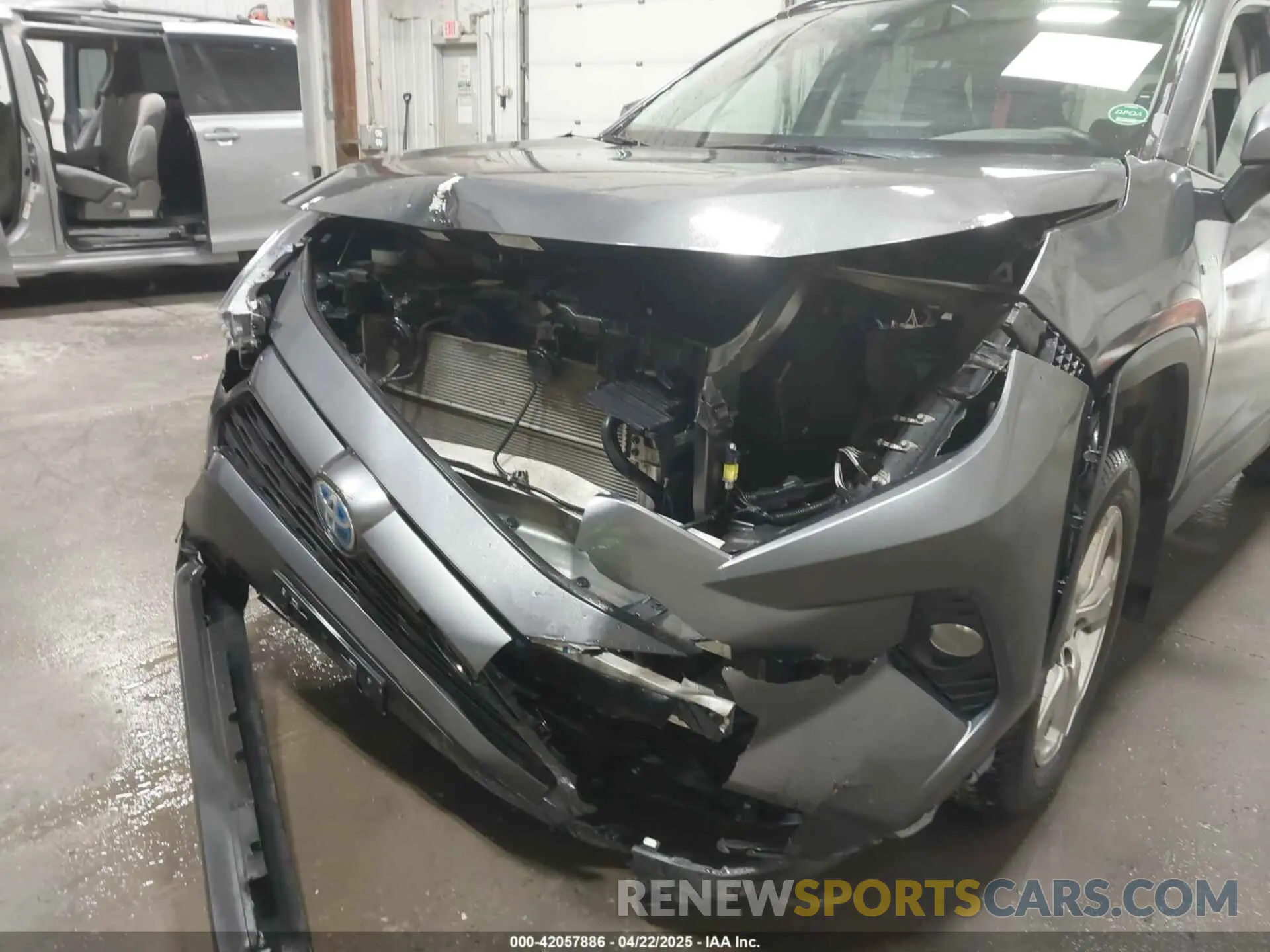 6 Photograph of a damaged car 4T3B6RFV4MU006402 TOYOTA RAV4 HYBRID 2021