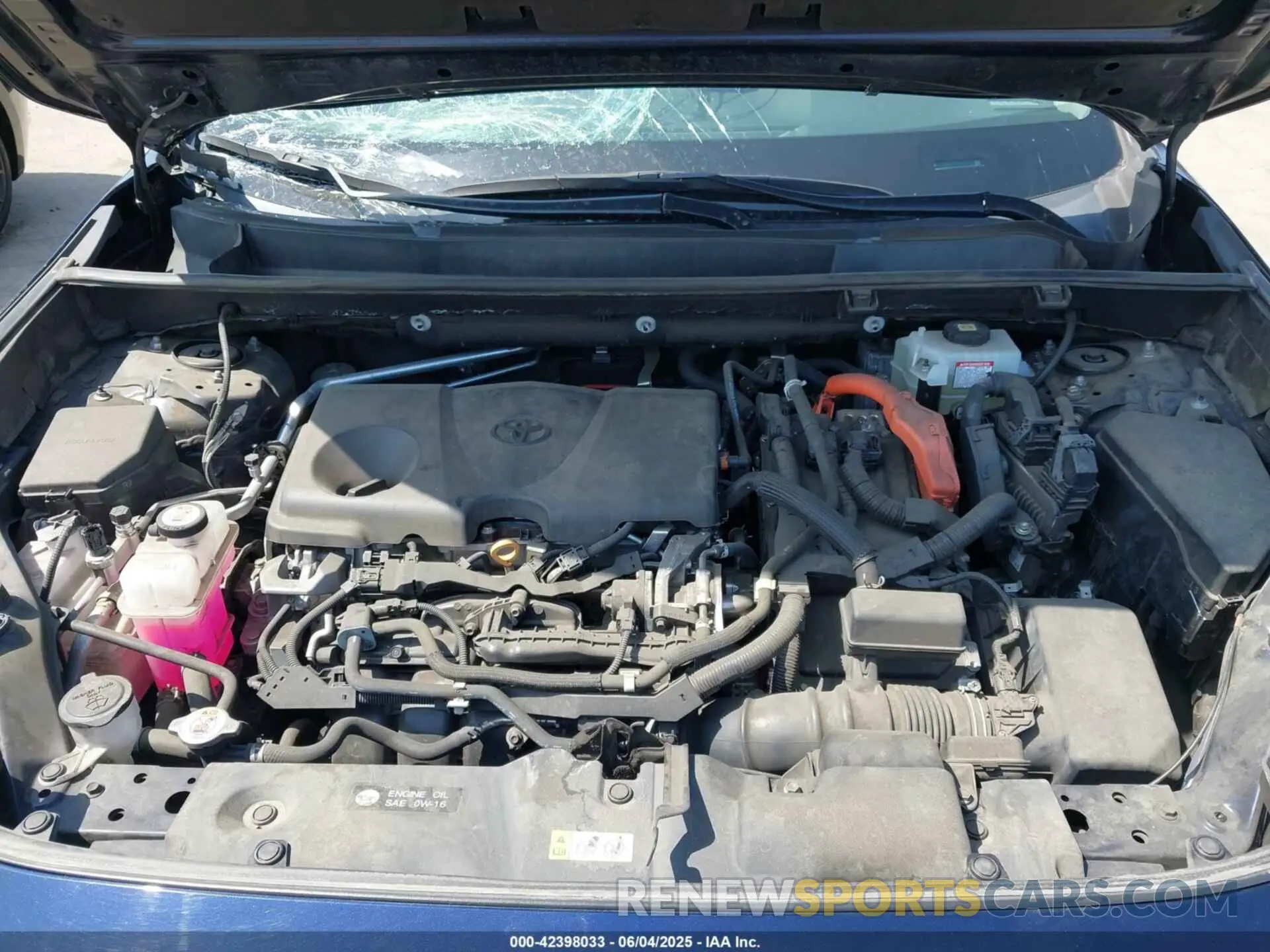 10 Photograph of a damaged car 4T3B6RFV4MU025144 TOYOTA RAV4 HYBRID 2021