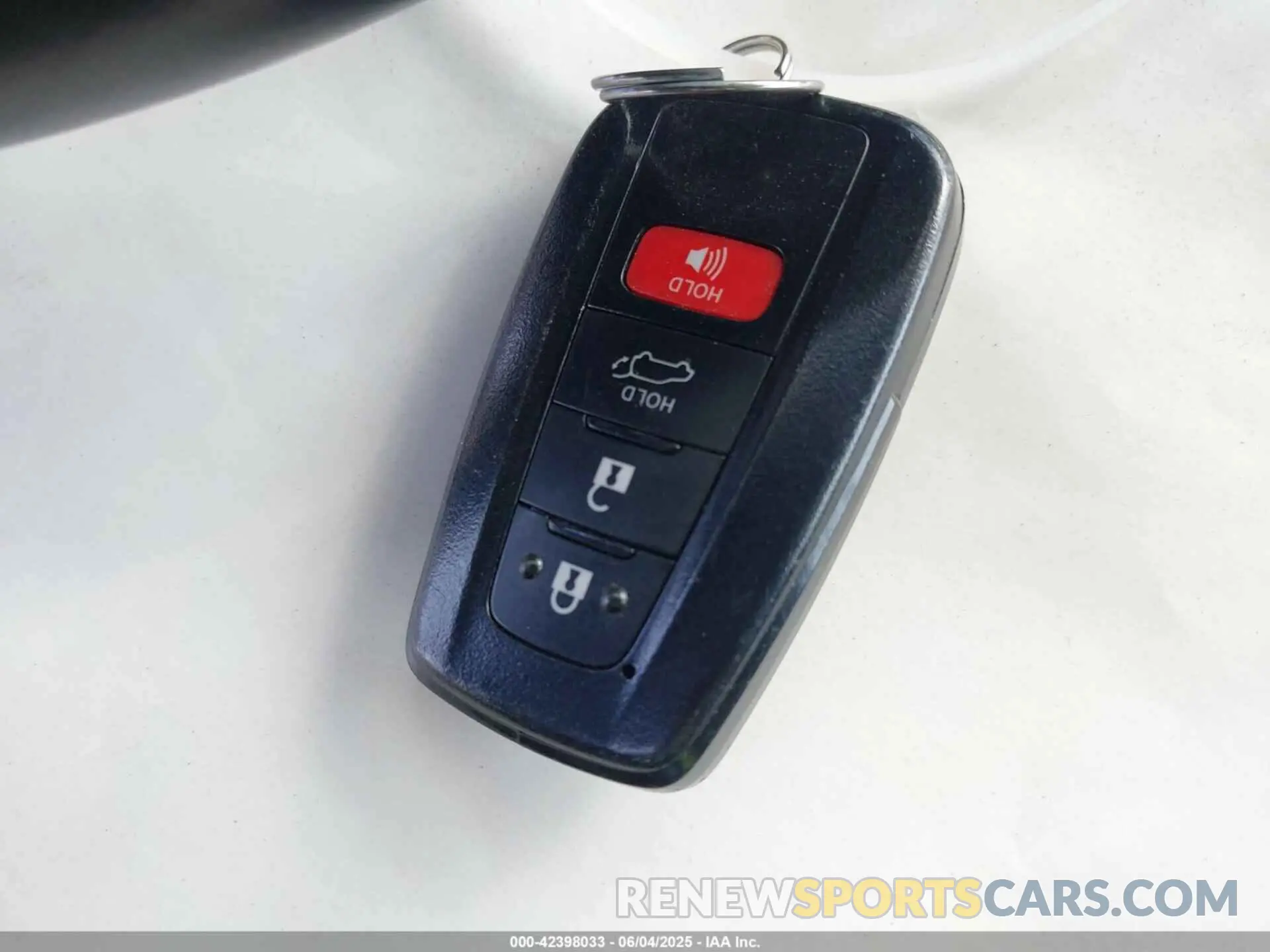 11 Photograph of a damaged car 4T3B6RFV4MU025144 TOYOTA RAV4 HYBRID 2021