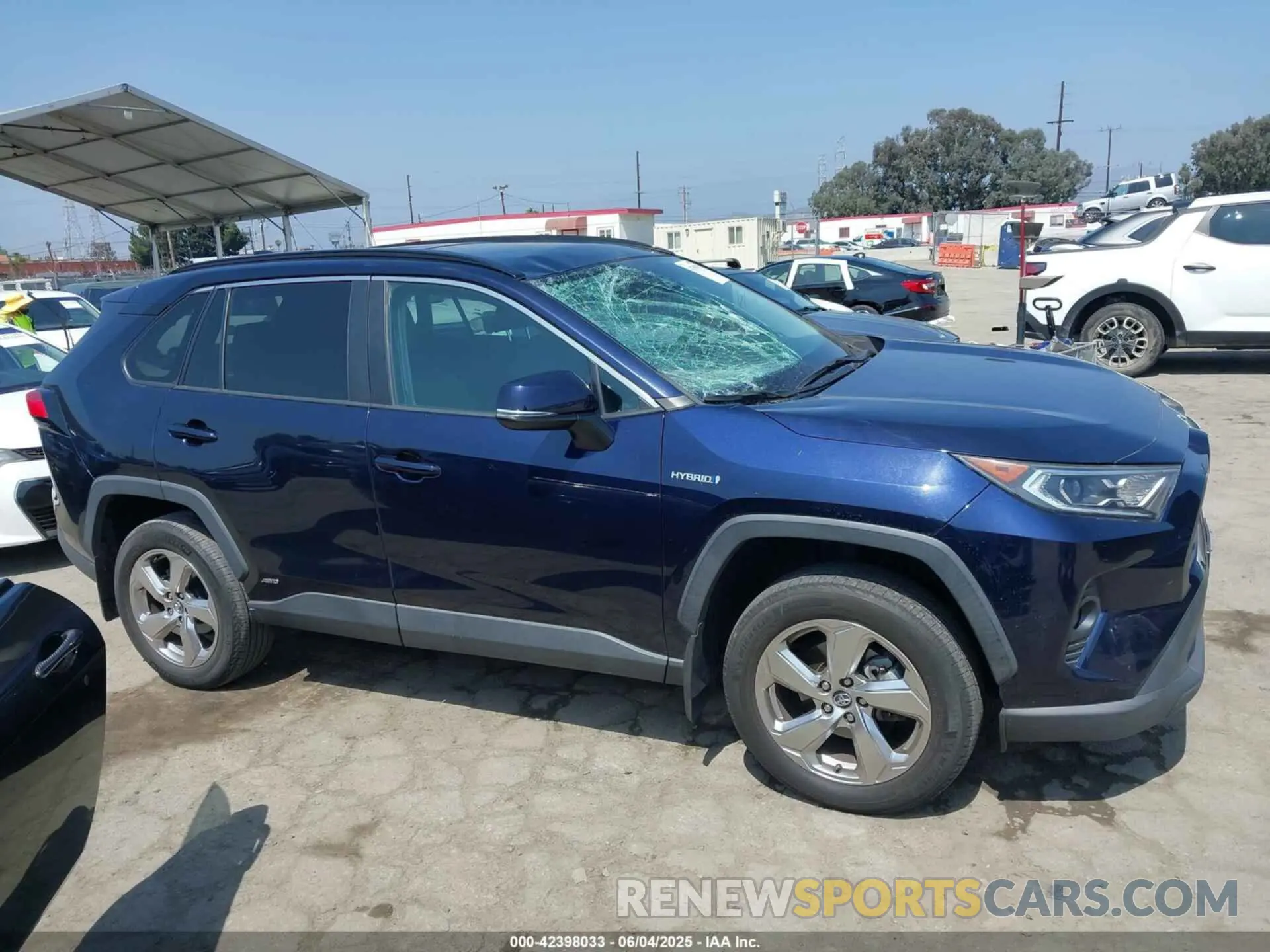 13 Photograph of a damaged car 4T3B6RFV4MU025144 TOYOTA RAV4 HYBRID 2021
