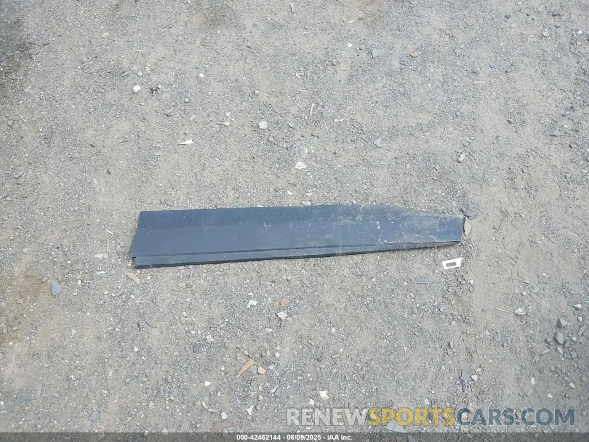 12 Photograph of a damaged car 4T3B6RFV4MU063117 TOYOTA RAV4 HYBRID 2021